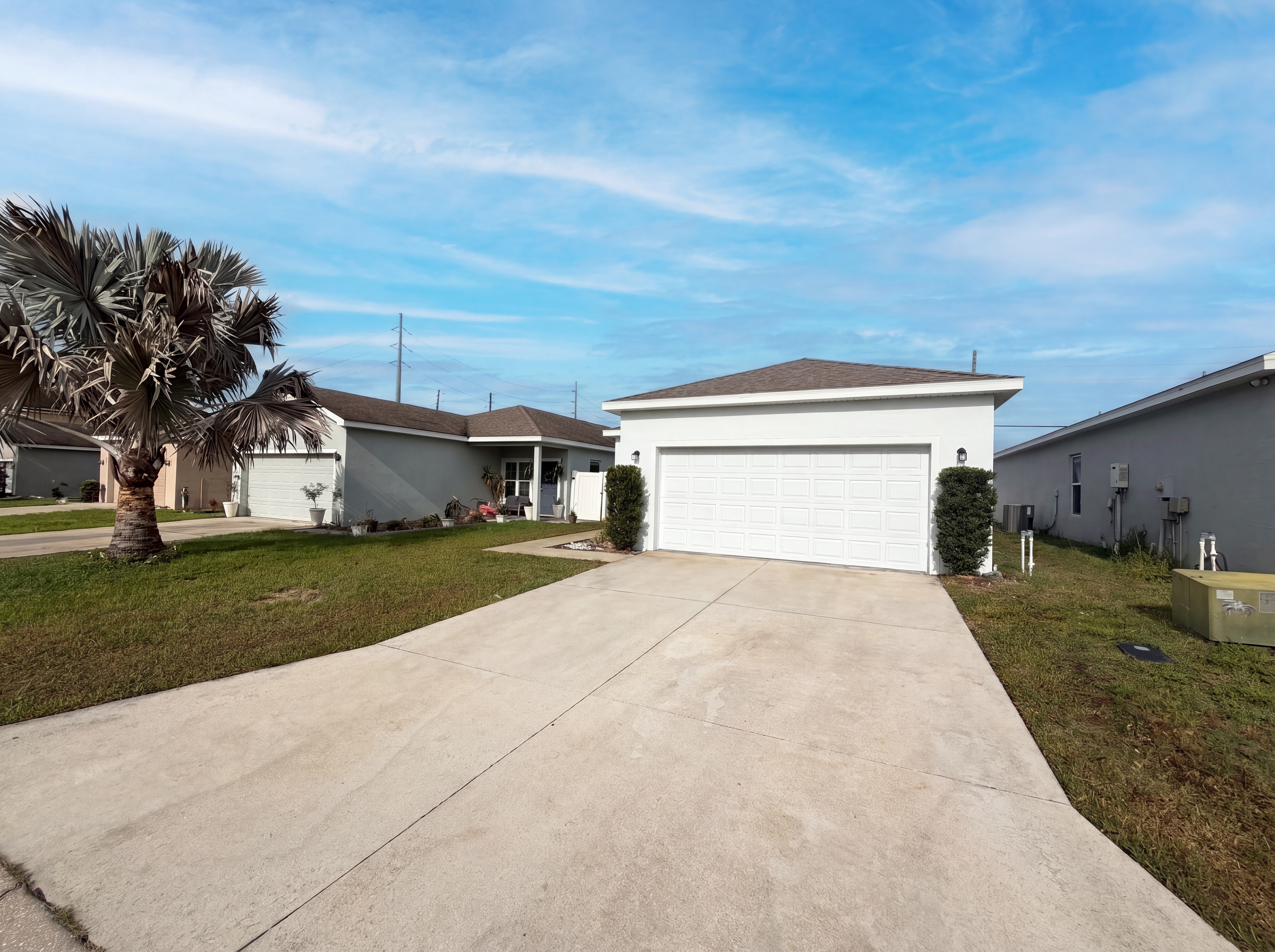 Photo 15 of 17 of 2953 Whispering Trails Dr, Winter Haven, FL