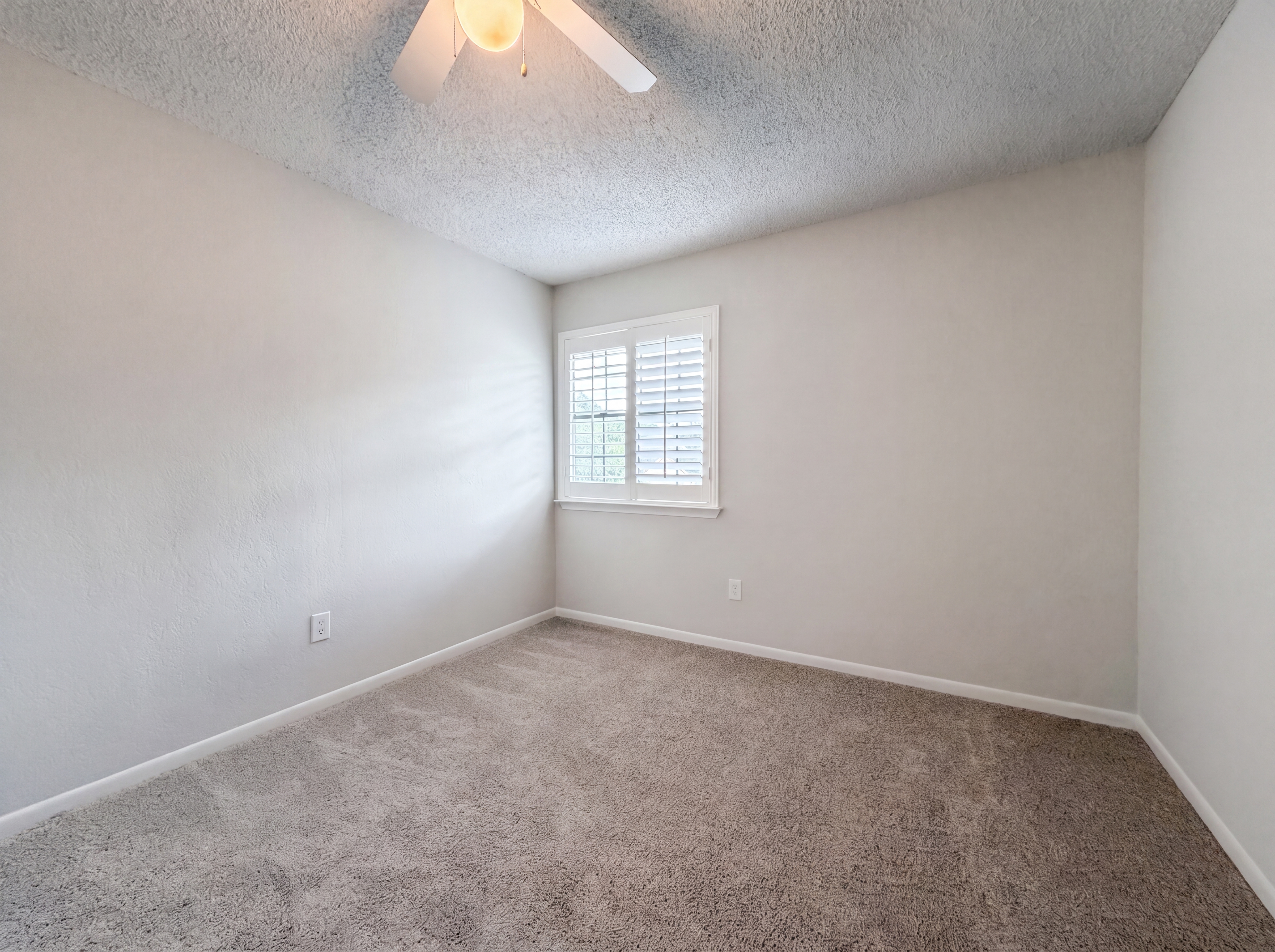 Photo 13 of 21 of 807 Mountain Meadows Dr, Katy, TX