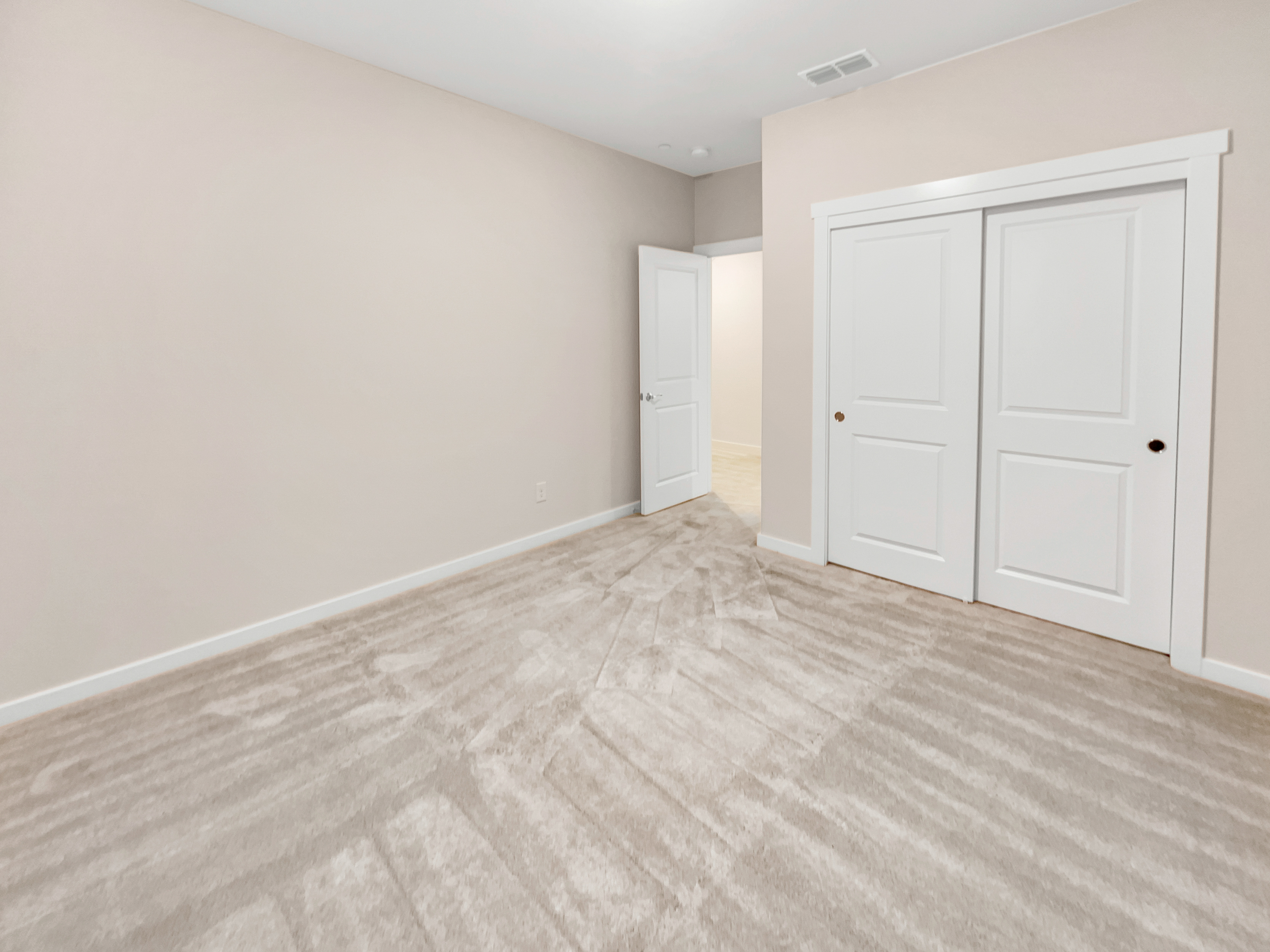 Photo 23 of 32 of 692 Atherton Way, Plumas Lake, CA