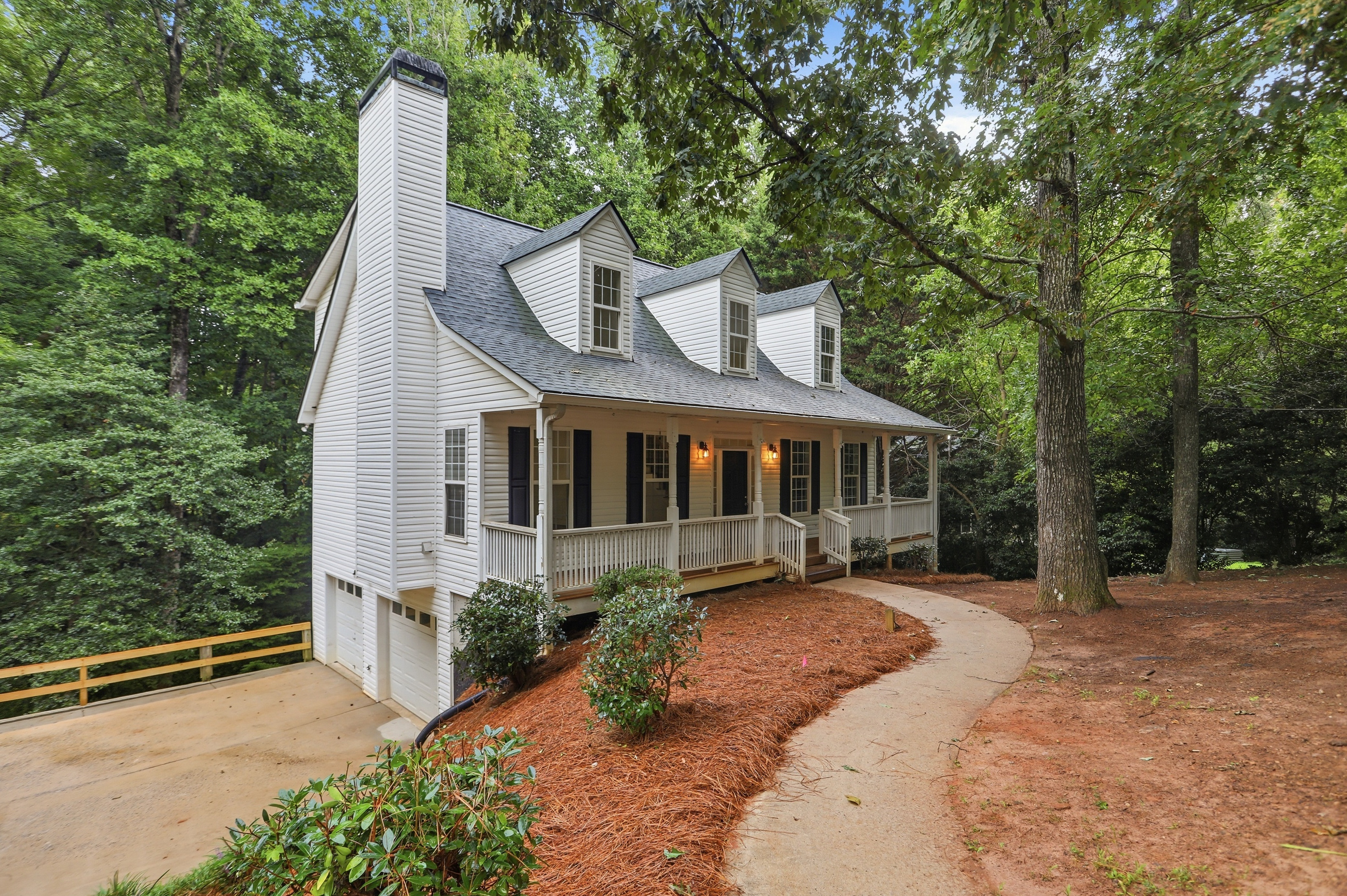 Photo 2 of 35 of 10283 Freehome Hwy, Canton, GA