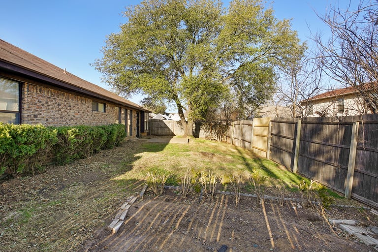 Photo 31 of 31 - 2716 Poplar Spring Rd, Fort Worth, TX 76123