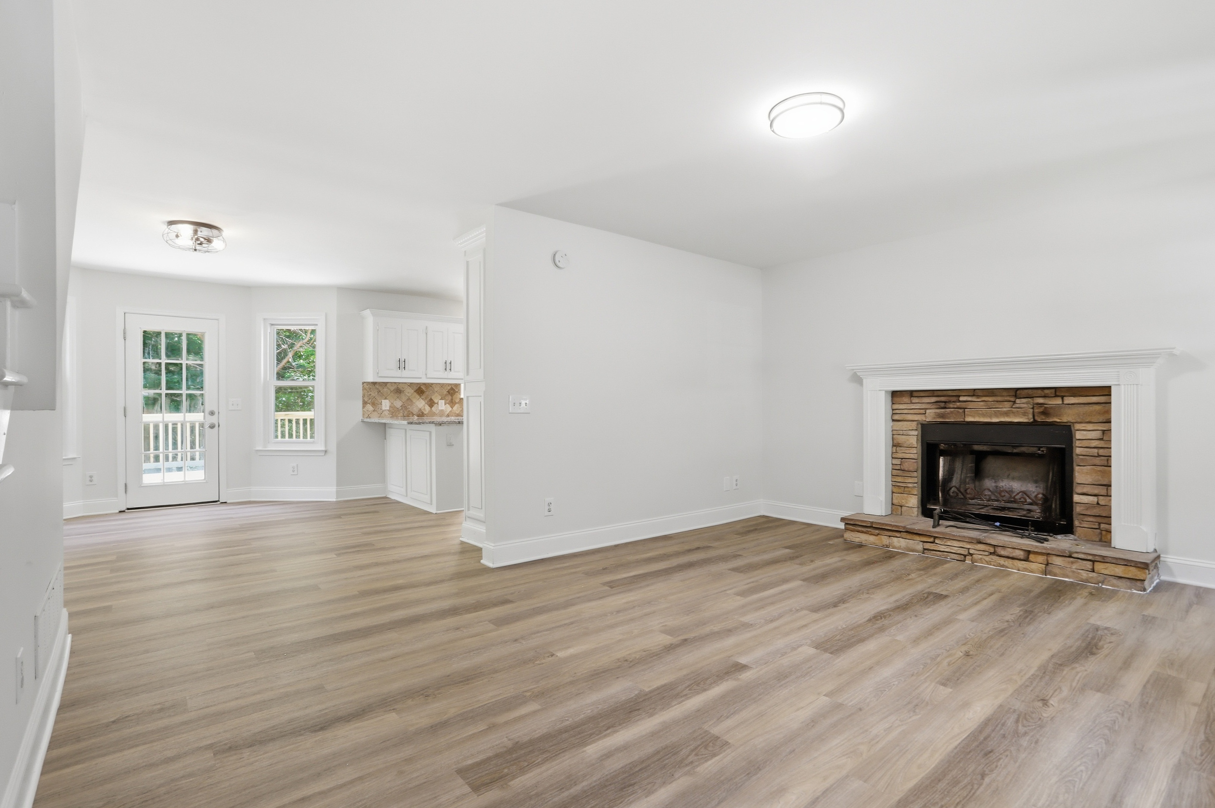 Photo 3 of 42 of 249 Serenoa Dr, Canton, GA