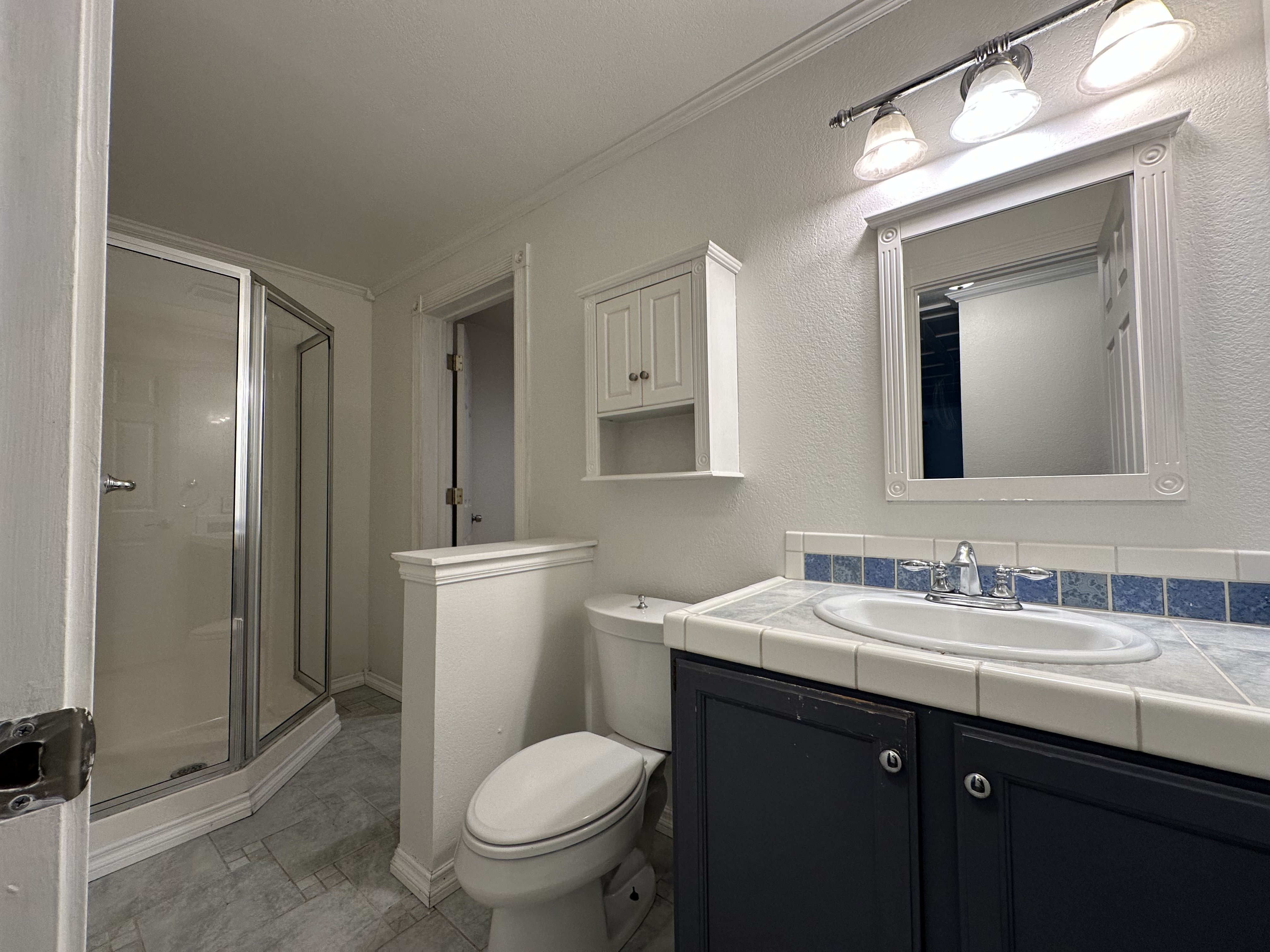 Photo 33 of 44 of 7423 Ebbert Dr SE, Port Orchard, WA