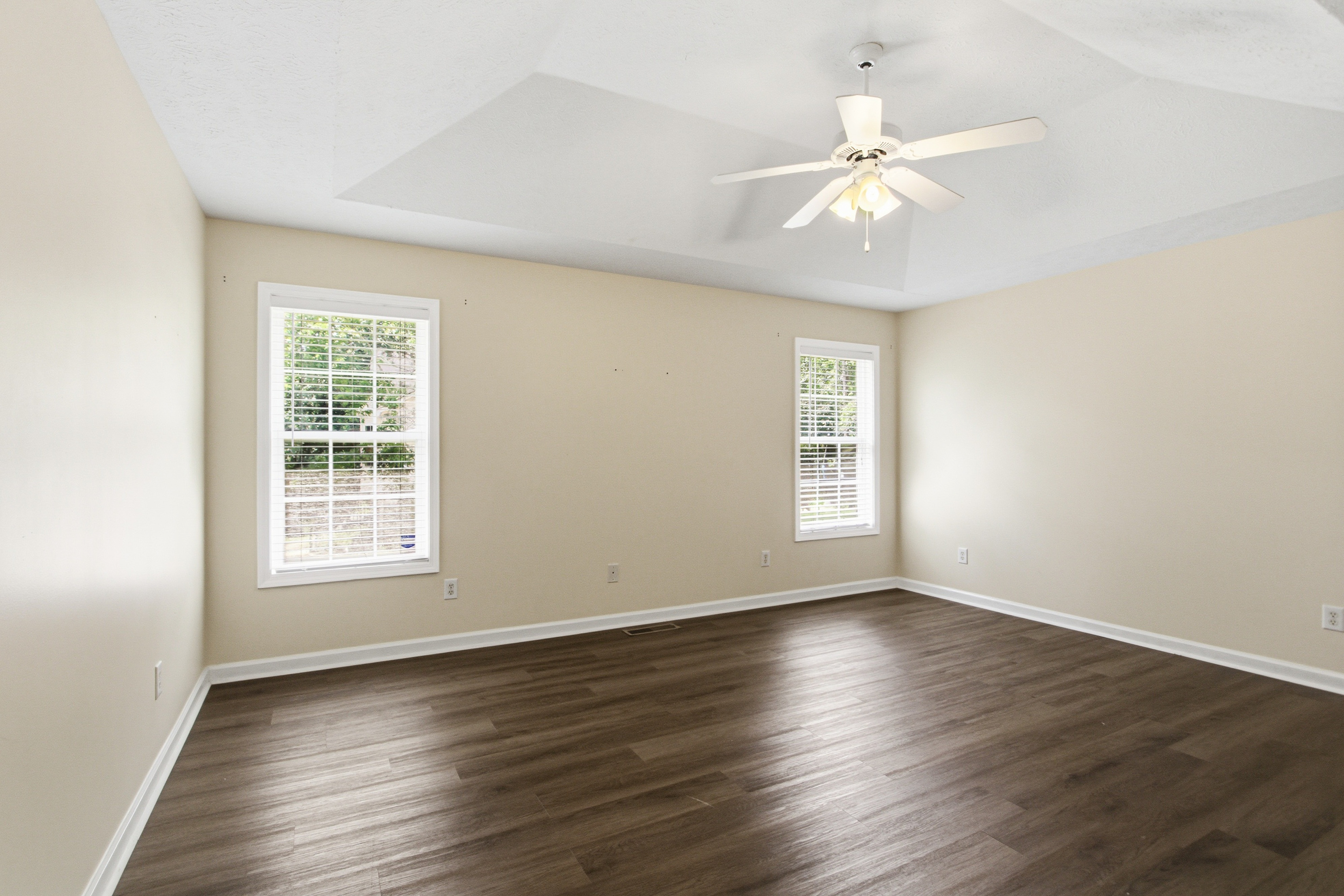 Photo 11 of 28 of 9458 Creekstone Ct, Villa Rica, GA