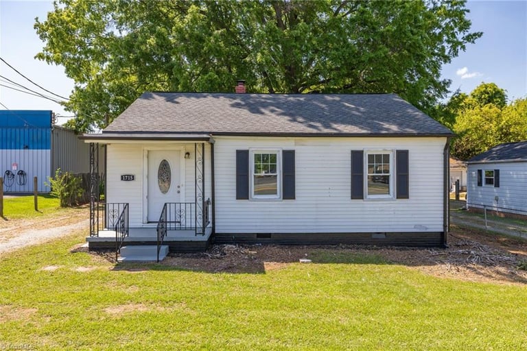 1715 Maple Ave, Burlington, NC 27215 Opendoor