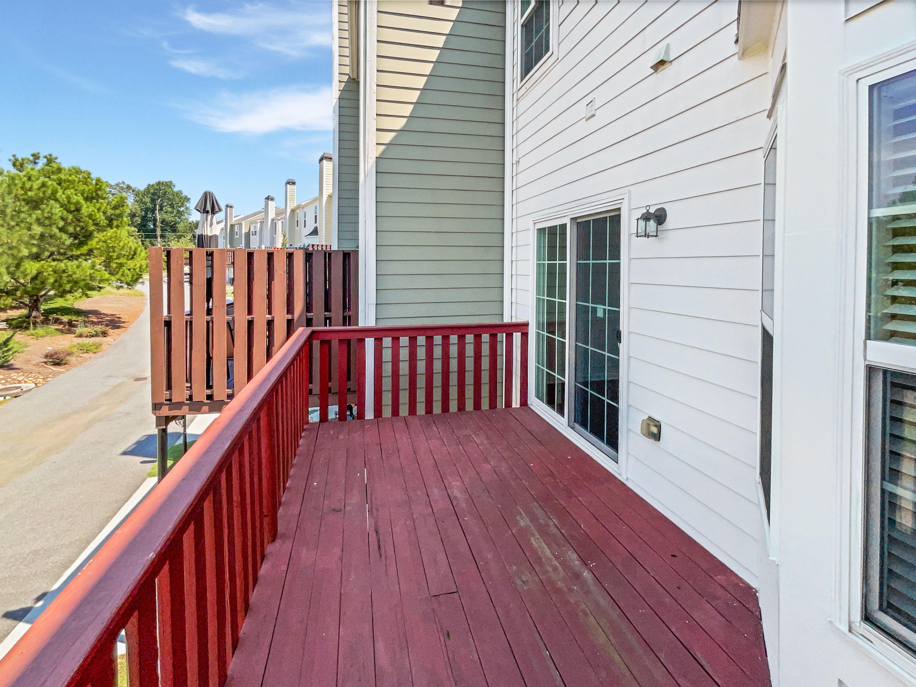 Photo 12 of 45 of 1235 Park Pass Way, Suwanee, GA
