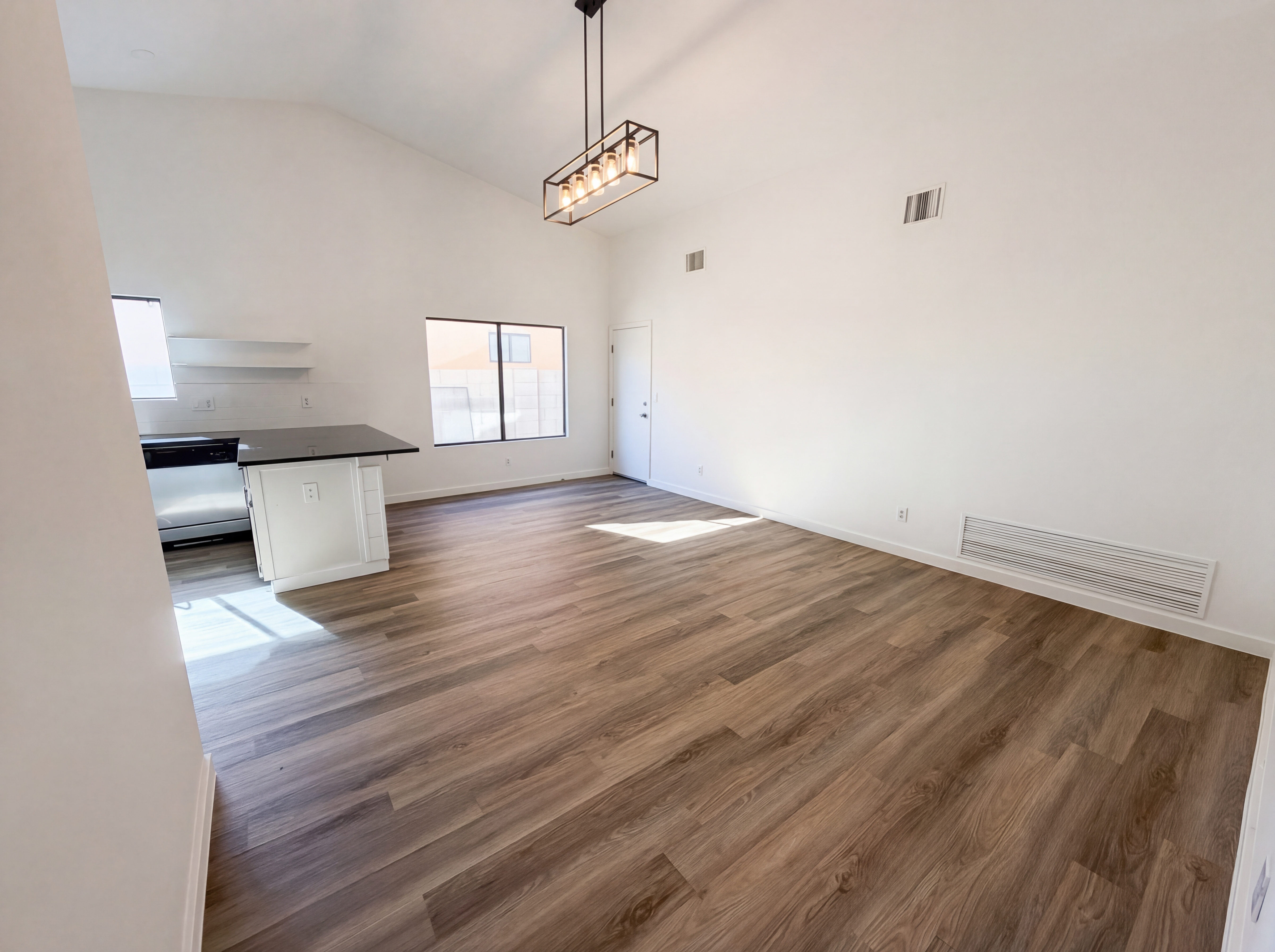 Photo 10 of 23 of 8049 S Carbury Way, Tucson, AZ