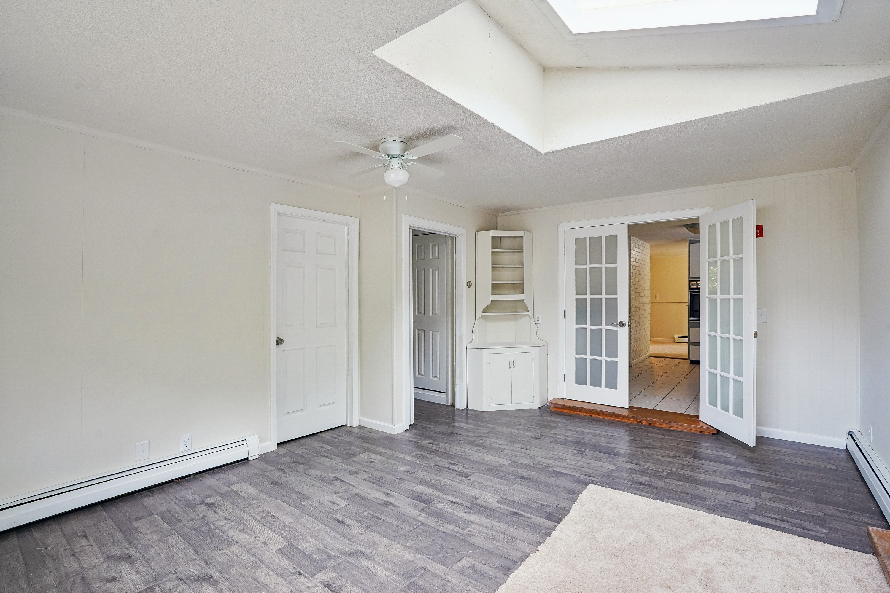 Photo 7 of 27 of 237 Hovenden Ave, Brockton, MA