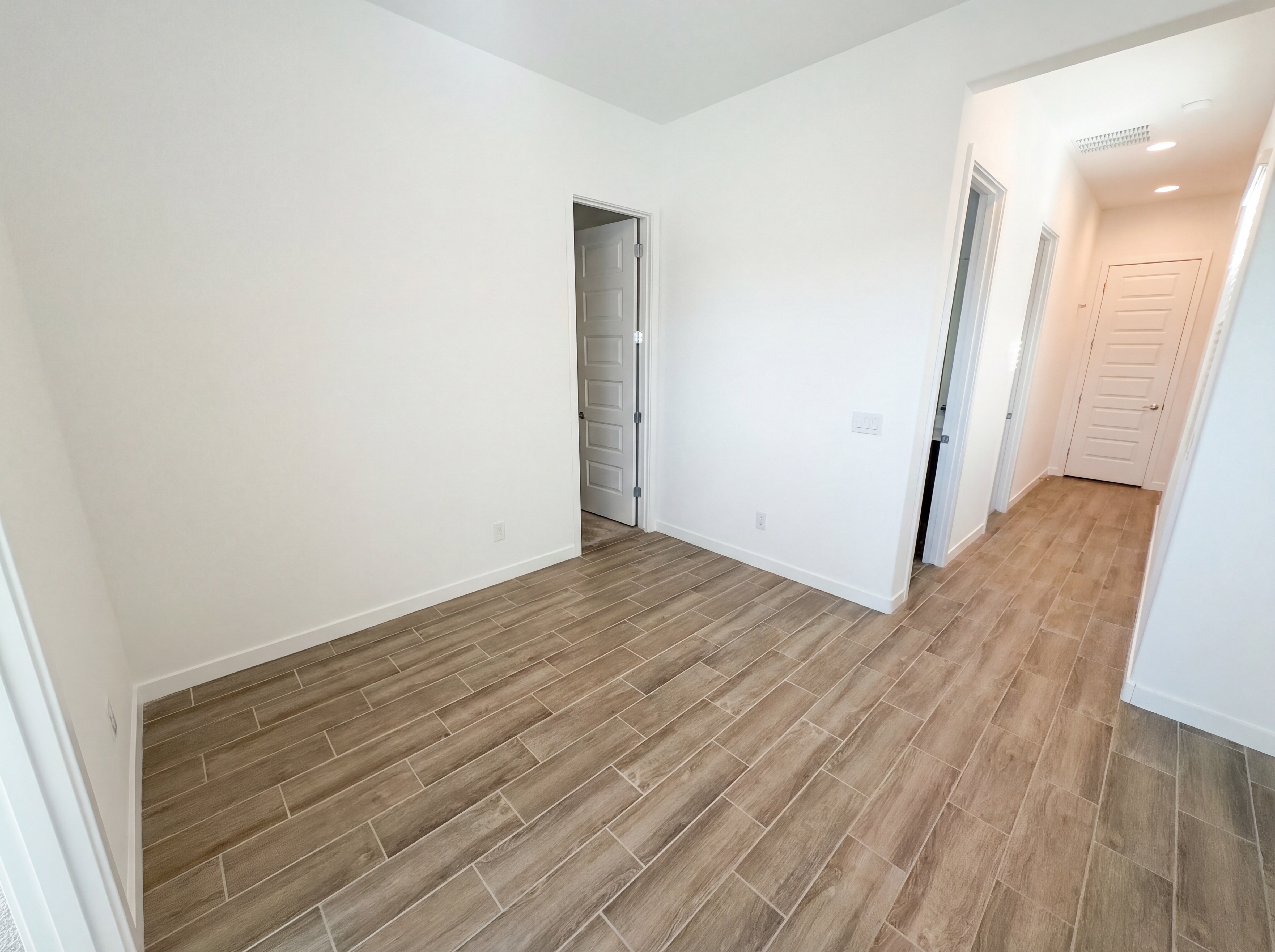 Photo 20 of 28 of 17624 W Lupine Ave, Goodyear, AZ
