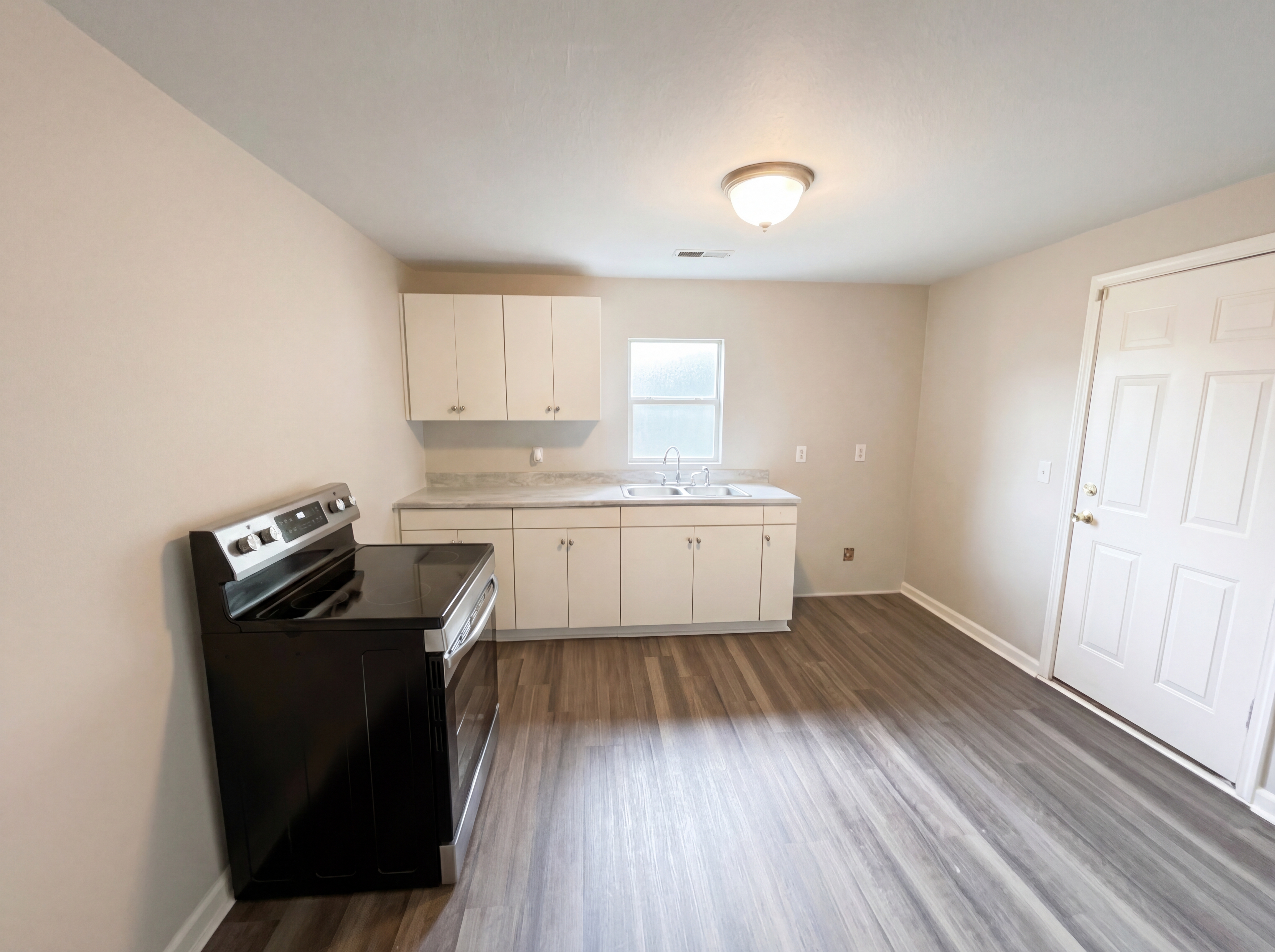 Photo 11 of 15 of 1903 Winget St, Gastonia, NC