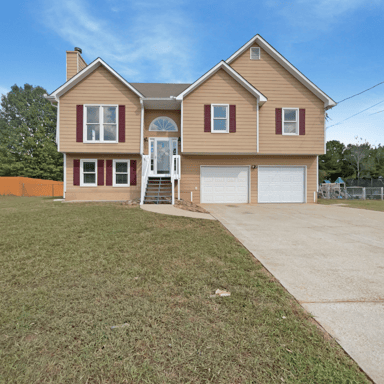 Property photo 1 of 210 Woodbridge Dr