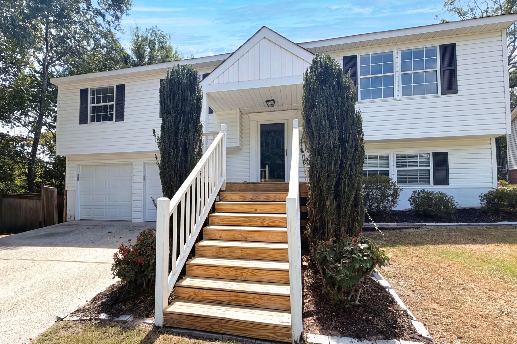 Photo 1 of 163 Stonewood Dr