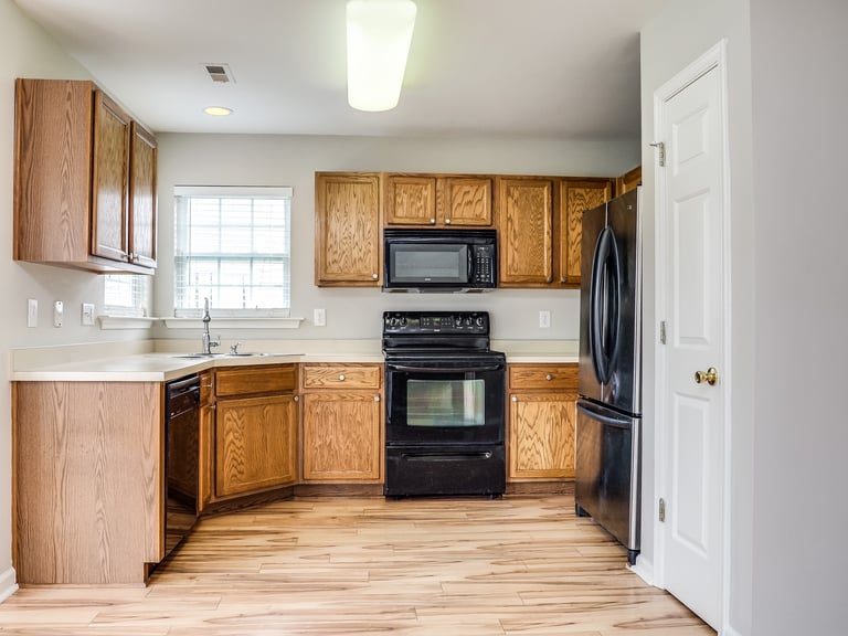 Photo 5 of 25 - 2505 Boulder Ridge Dr, Raleigh, NC 27610
