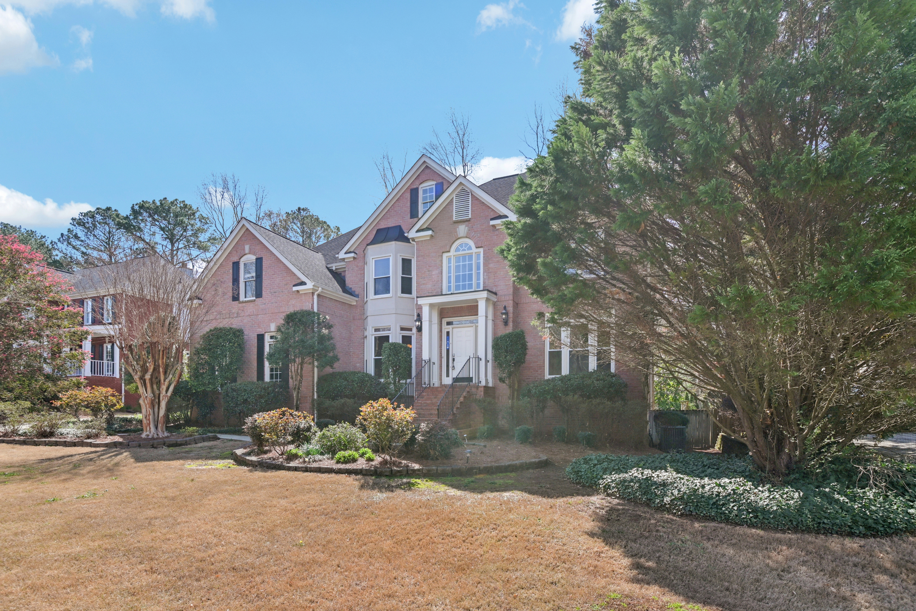 Photo 2 of 58 of 3664 Hadfield Dr, Marietta, GA