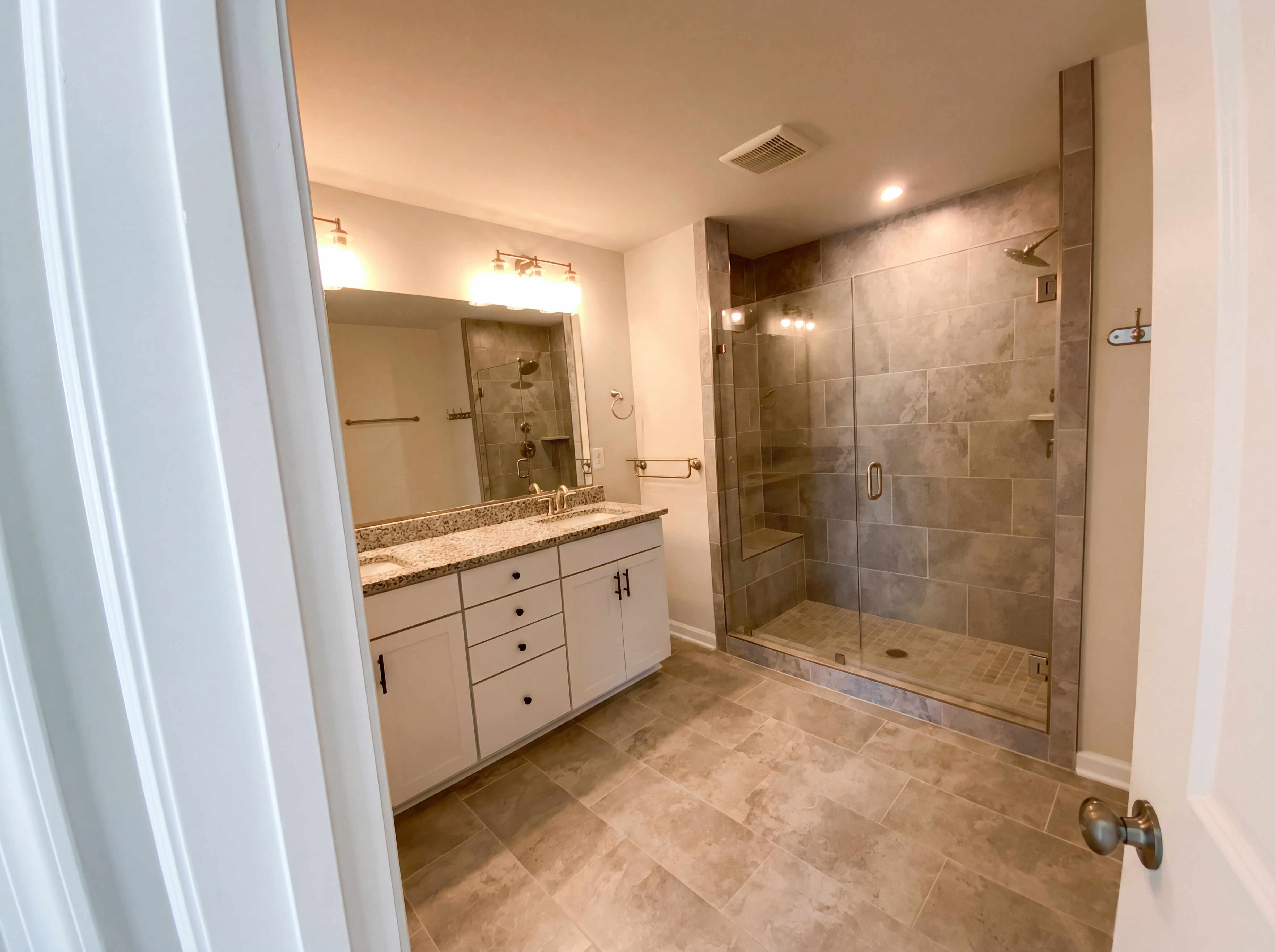 Photo 13 of 24 of 6511 Wild Orchid Ct, Fredericksburg, VA