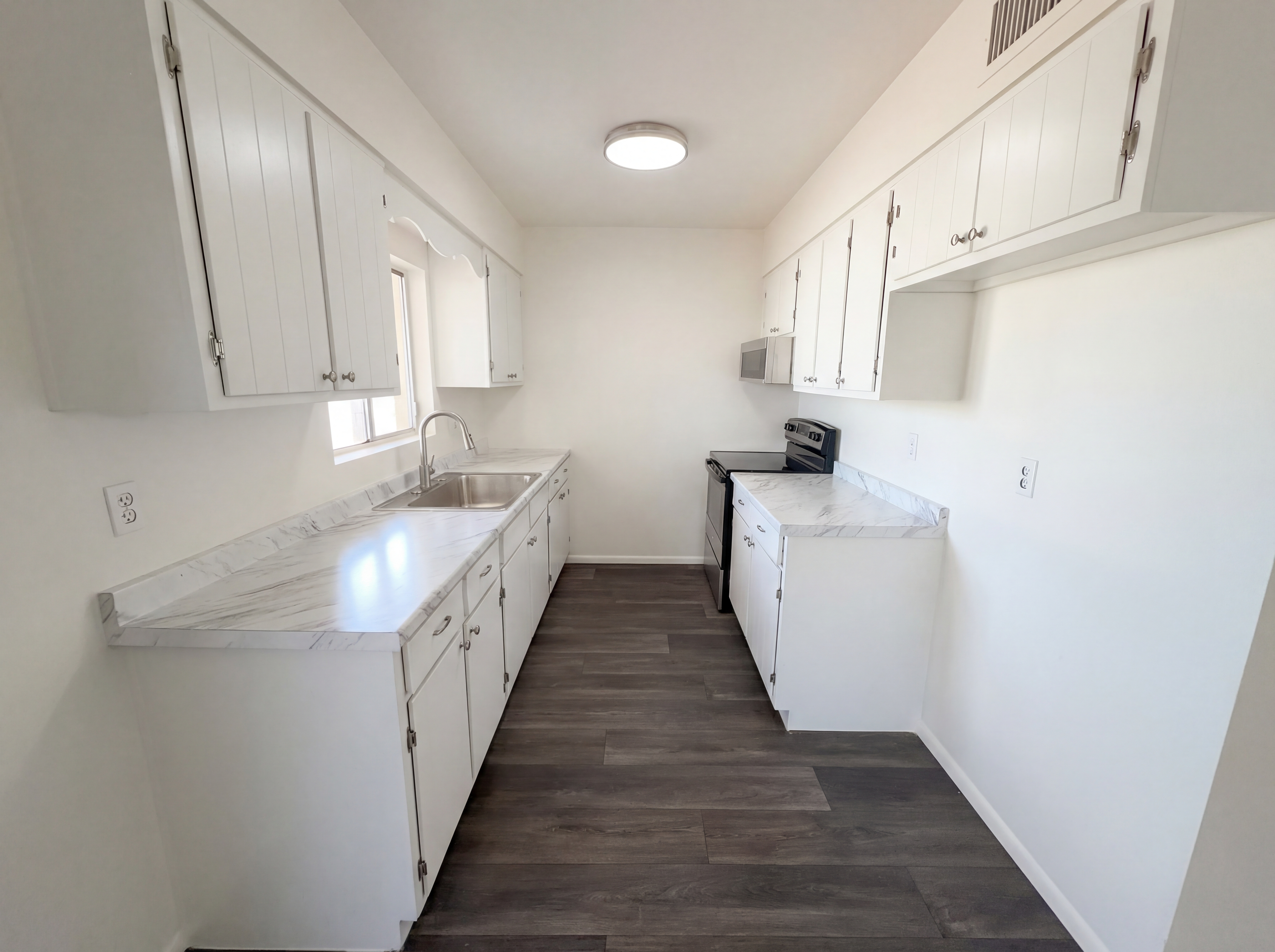 Photo 2 of 24 of 4150 W Medlock Dr, Phoenix, AZ