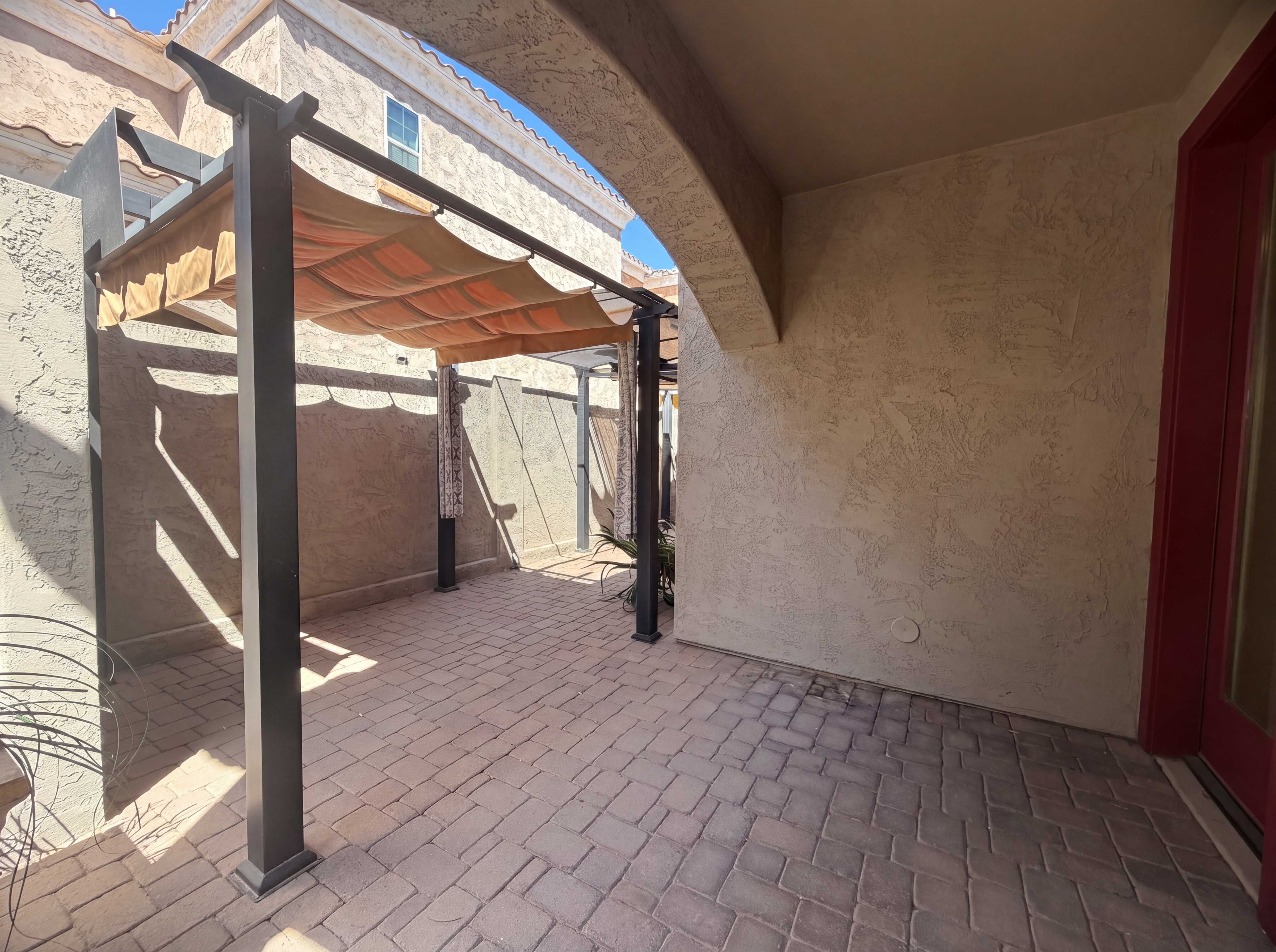 Photo 5 of 18 of 1729 S Desert View Pl, Apache Junction, AZ
