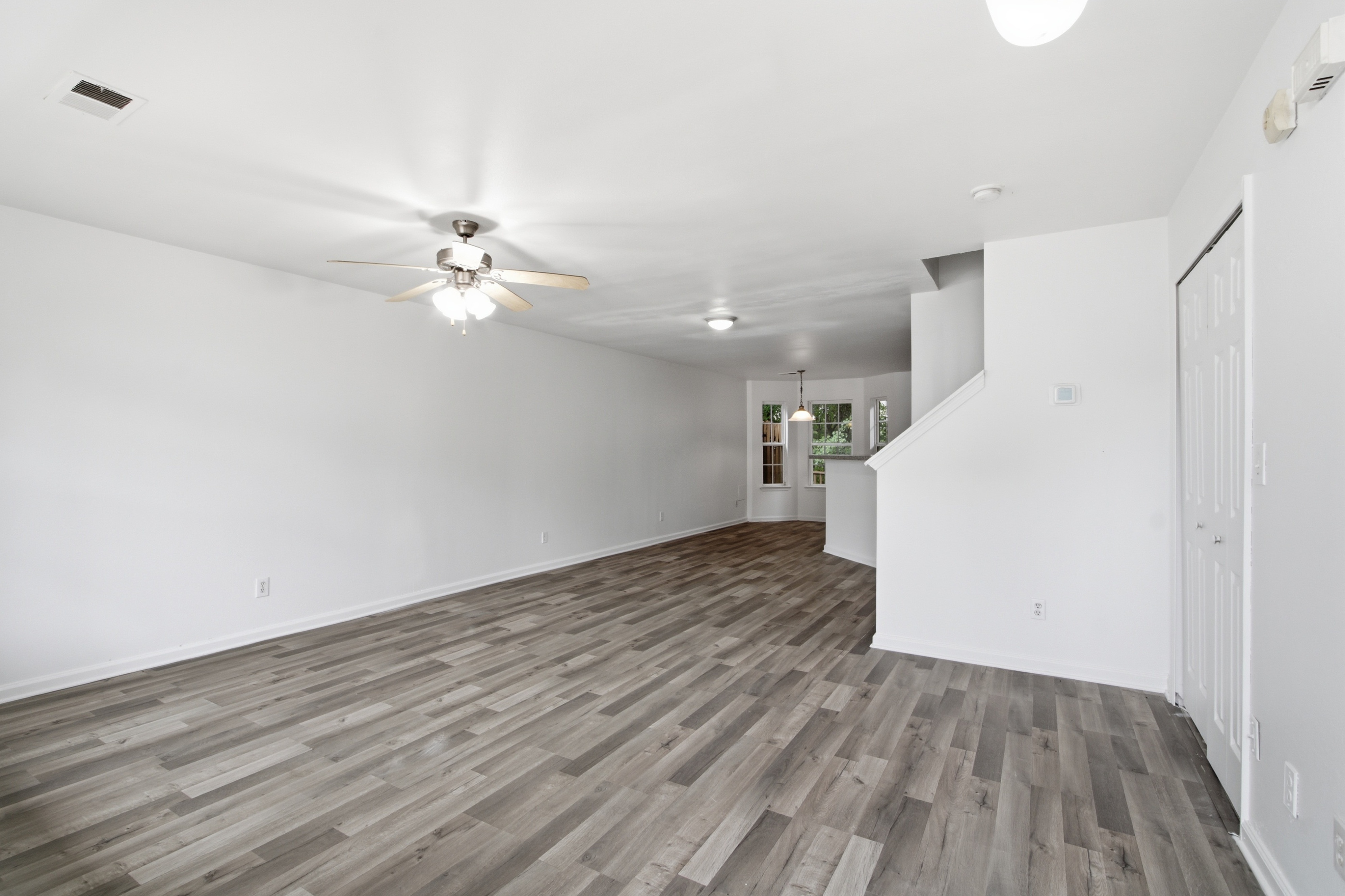 Photo 8 of 27 of 2025 Shawn Wayne Cir SE, Atlanta, GA