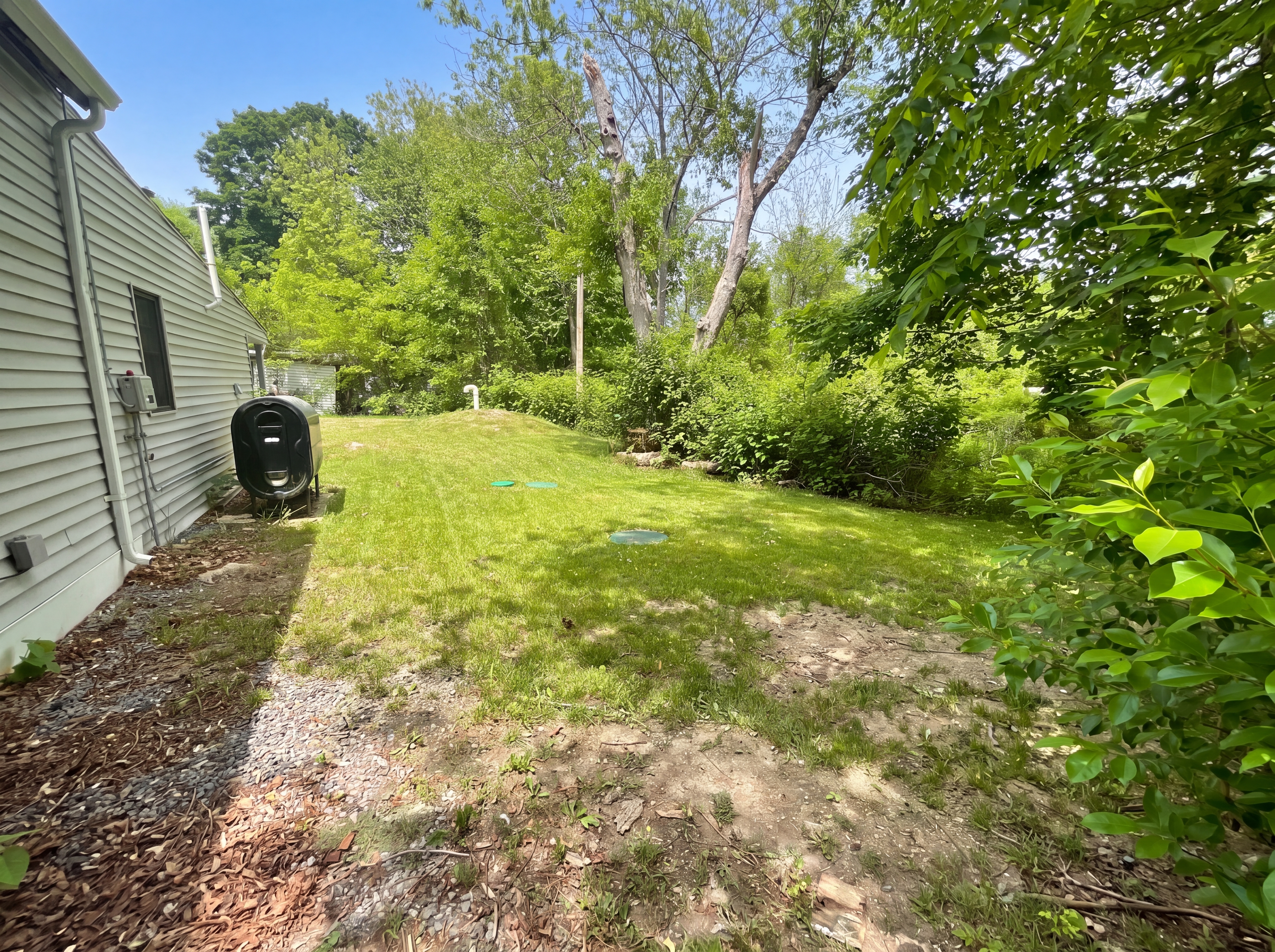 Photo 18 of 22 of 361 Tremont St, Taunton, MA