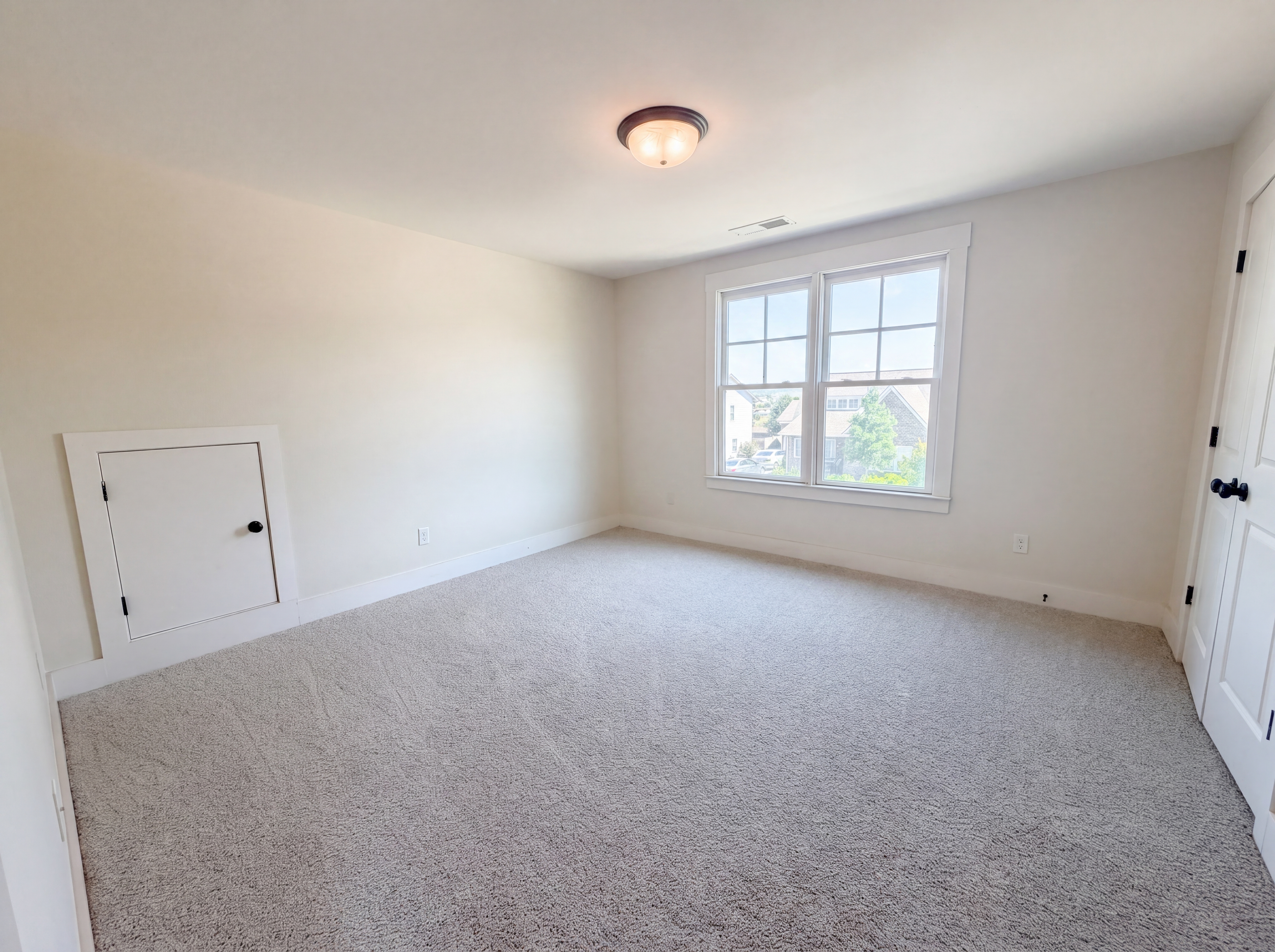 Photo 11 of 22 of 5257 Meadow Ridge Trl, Bessemer, AL