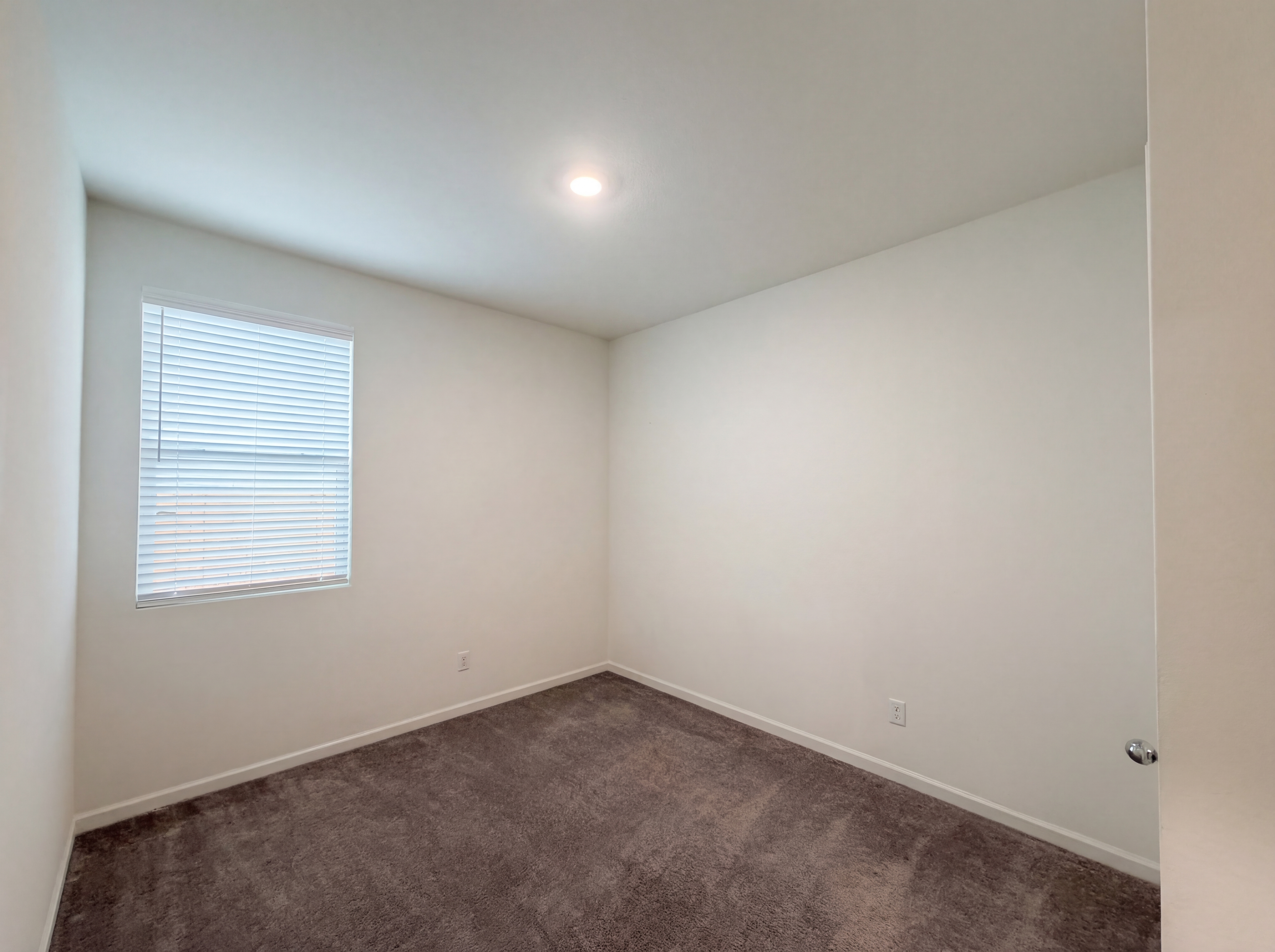 Photo 13 of 31 of 15385 Trolley St, Lathrop, CA