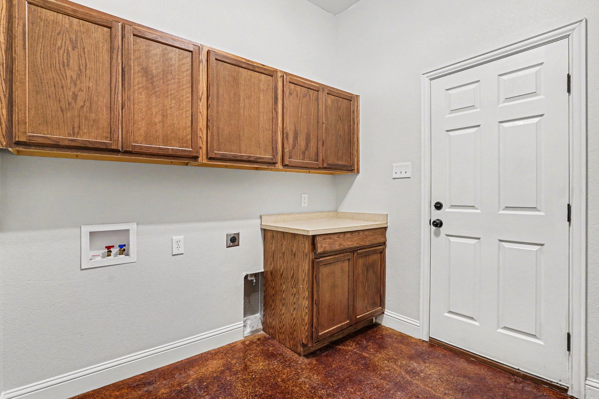 Photo 10 of 19 of 2190 County Road 2027, Glen Rose, TX