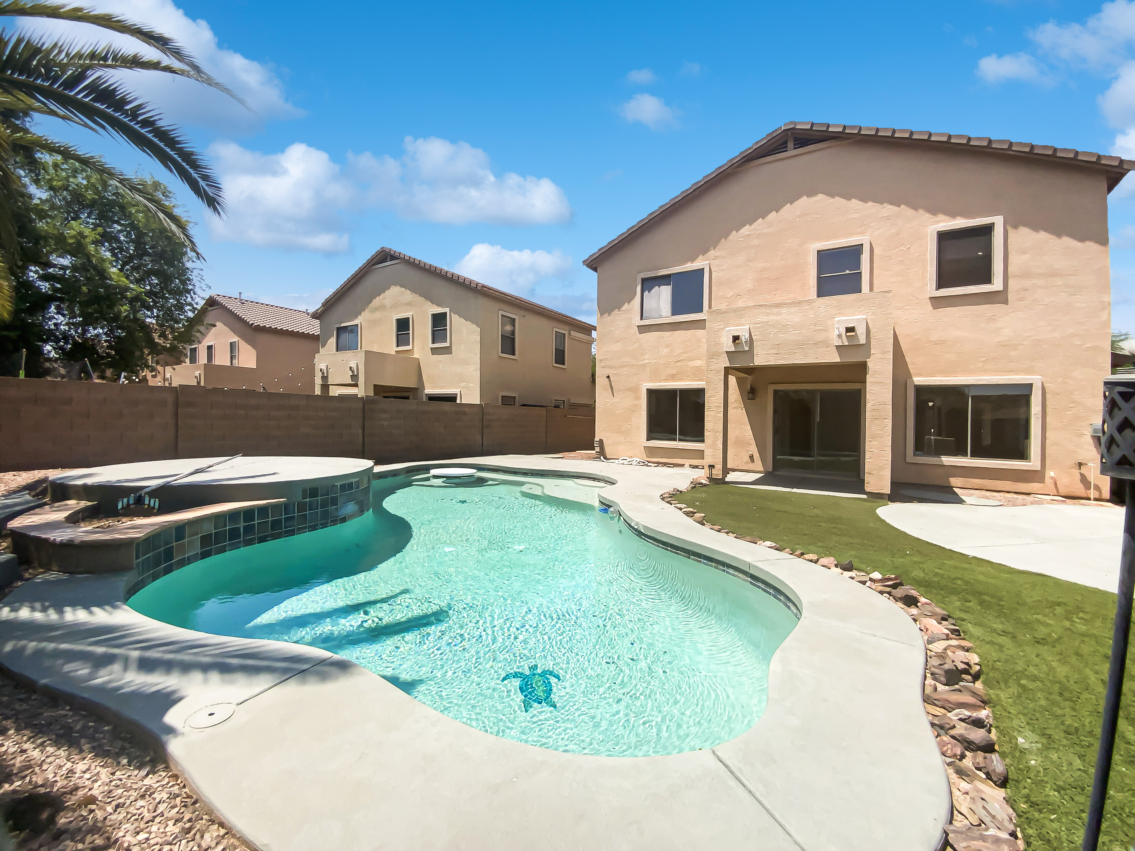 Photo 8 of 21 of 10221 E Knowles Ave, Mesa, AZ