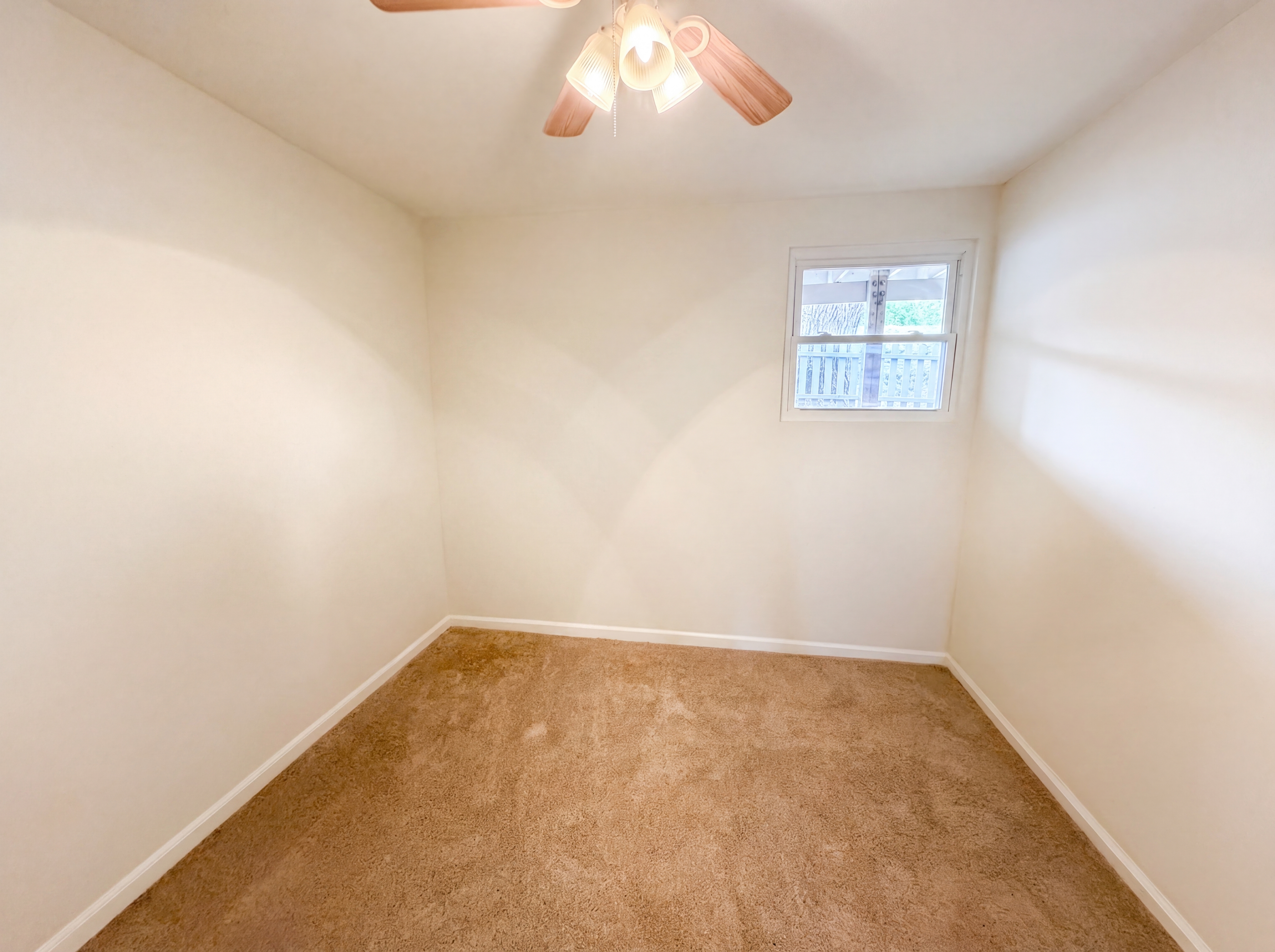 Photo 14 of 17 of 79 Topsail Ct, Greenville, SC