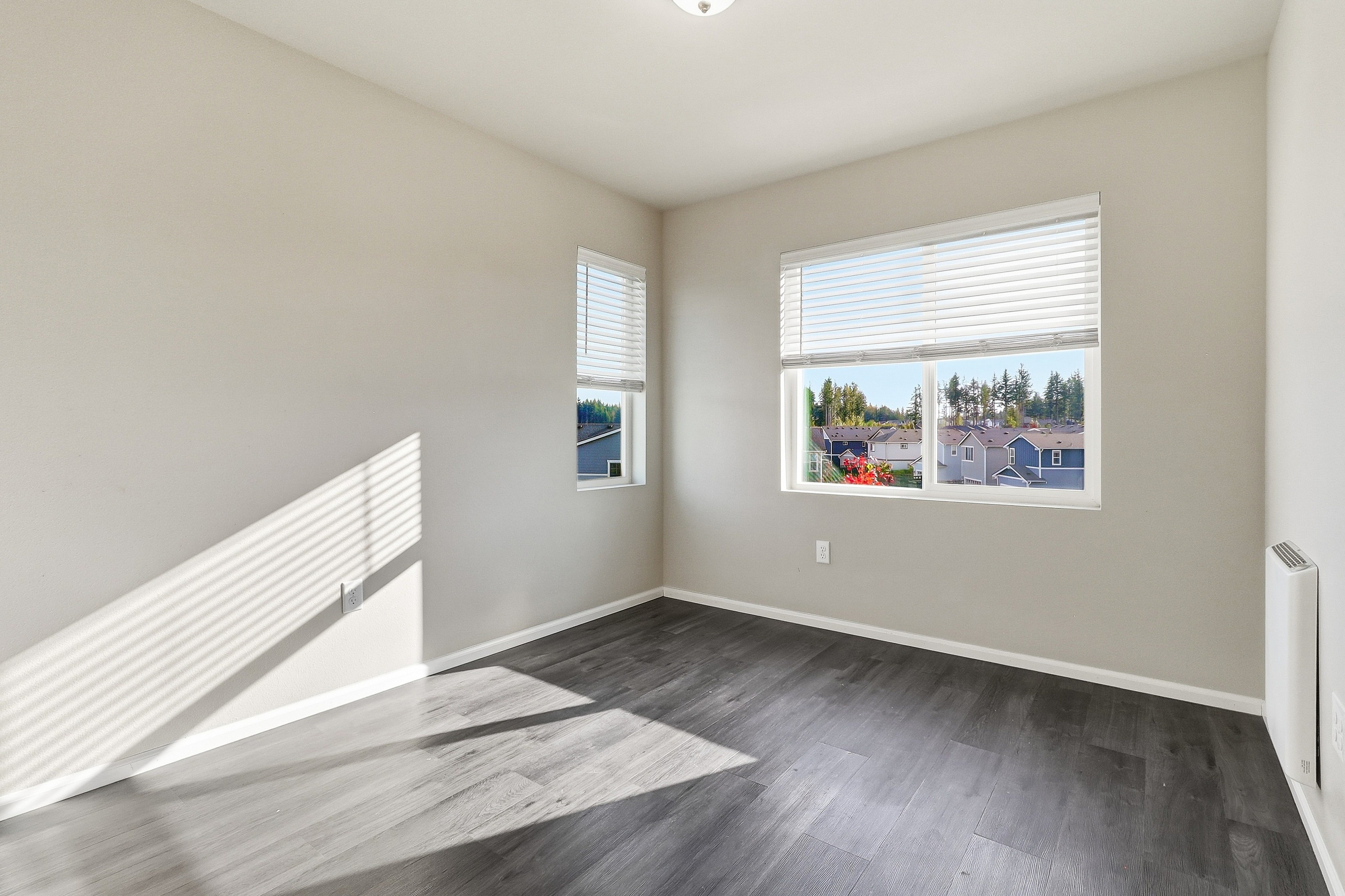 Photo 23 of 36 of 22998 SE Cherry St, Black Diamond, WA