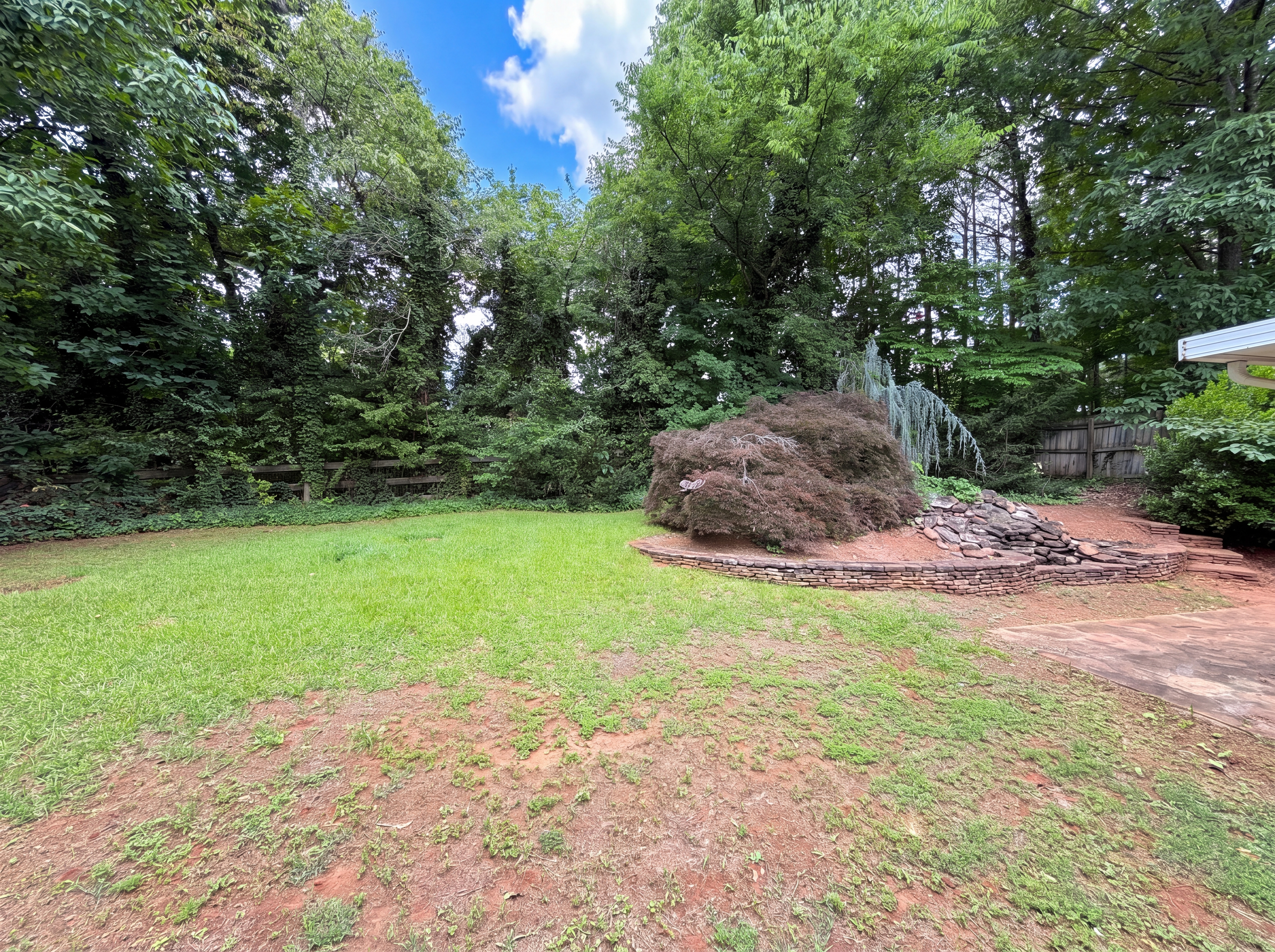 Photo 19 of 20 of 158 Colemans Bluff Dr, Woodstock, GA