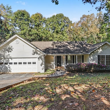 Property photo 1 of 120 Young Deer Dr