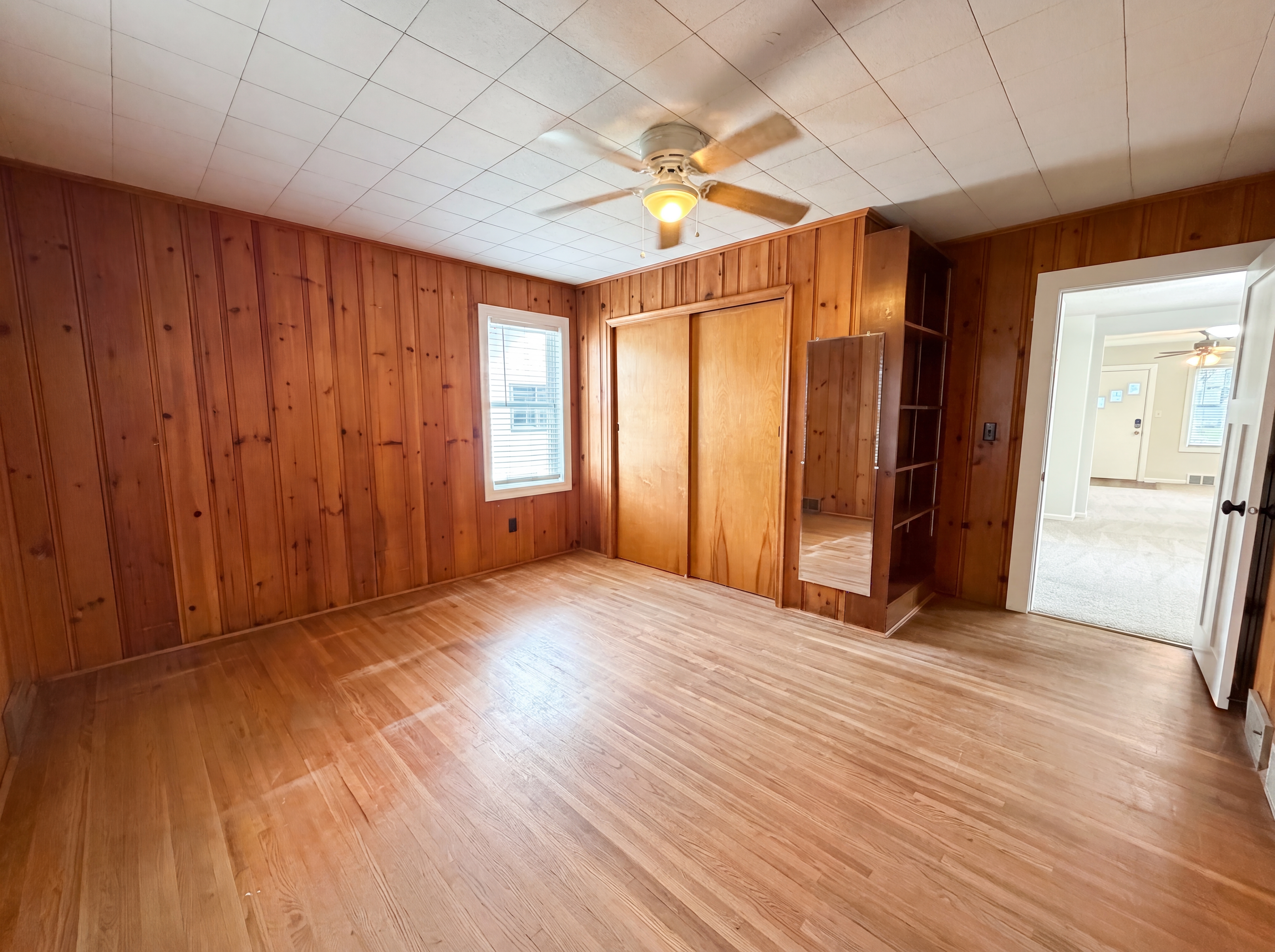 Photo 4 of 18 of 6026 Xerxes Ave S, Edina, MN