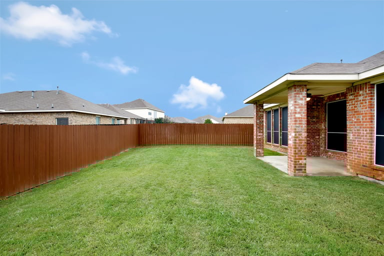 Photo 25 of 26 - 10009 Tulare Ln, Fort Worth, TX 76177