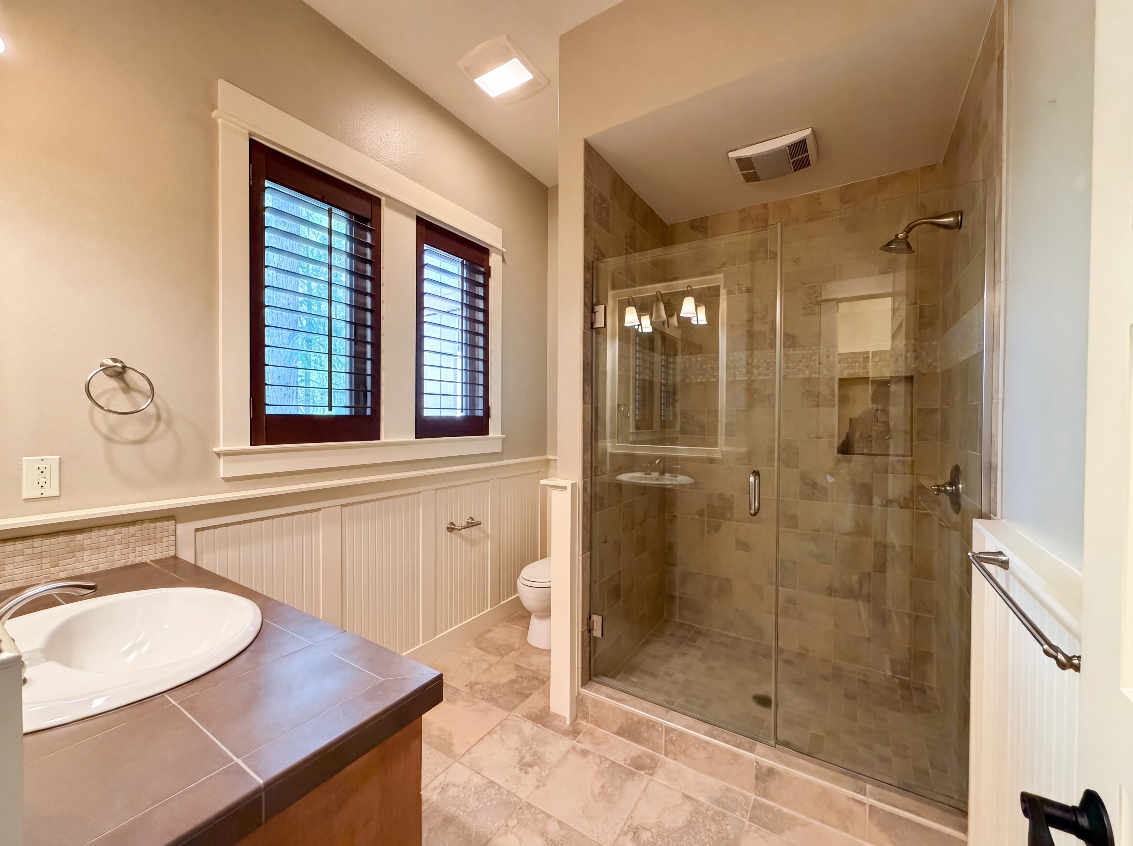 Photo 13 of 32 of 2835 NW Pinnacle Dr, Portland, OR
