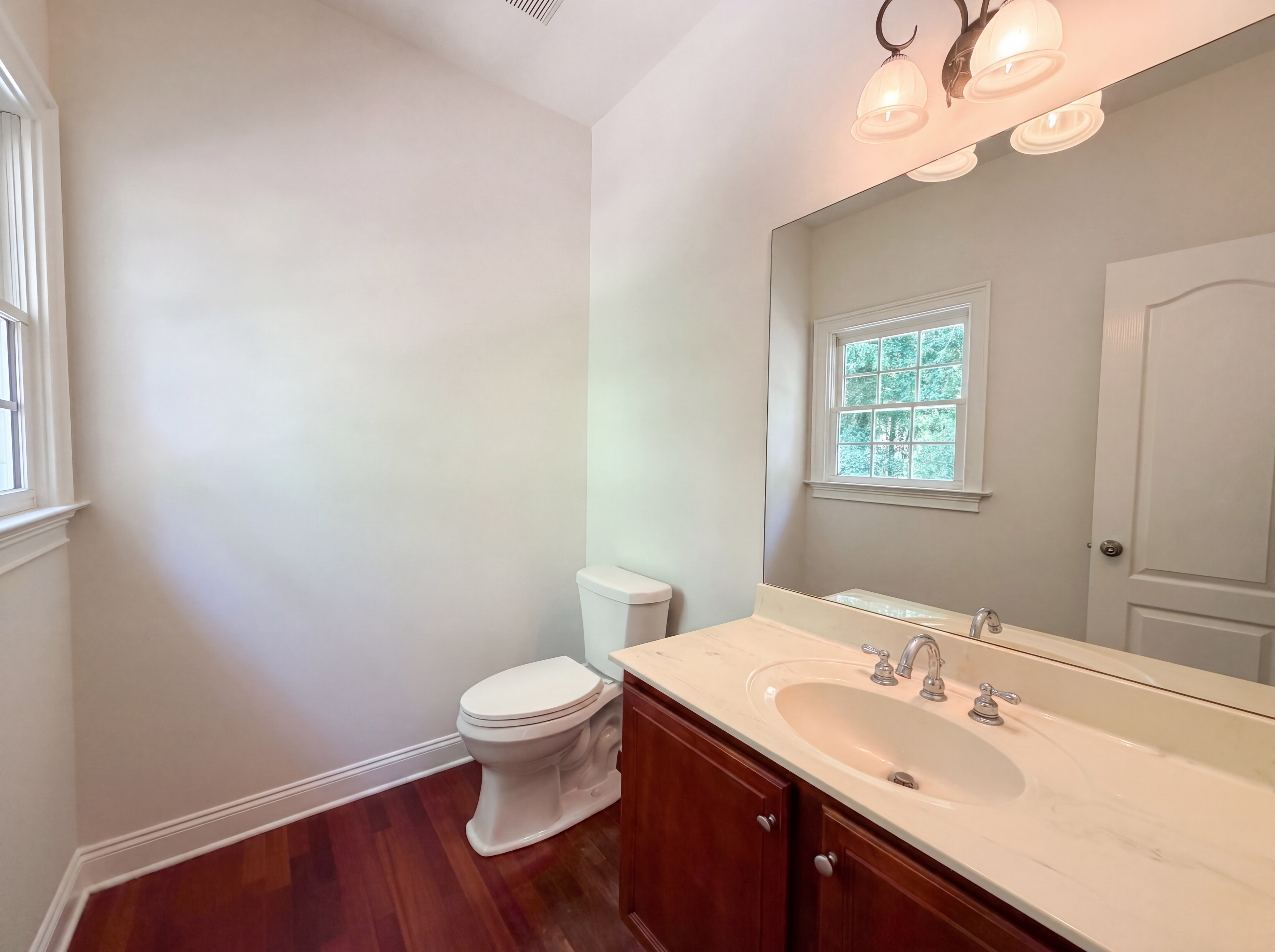 Photo 16 of 25 of 861 Windsor Creek Dr, Grayson, GA