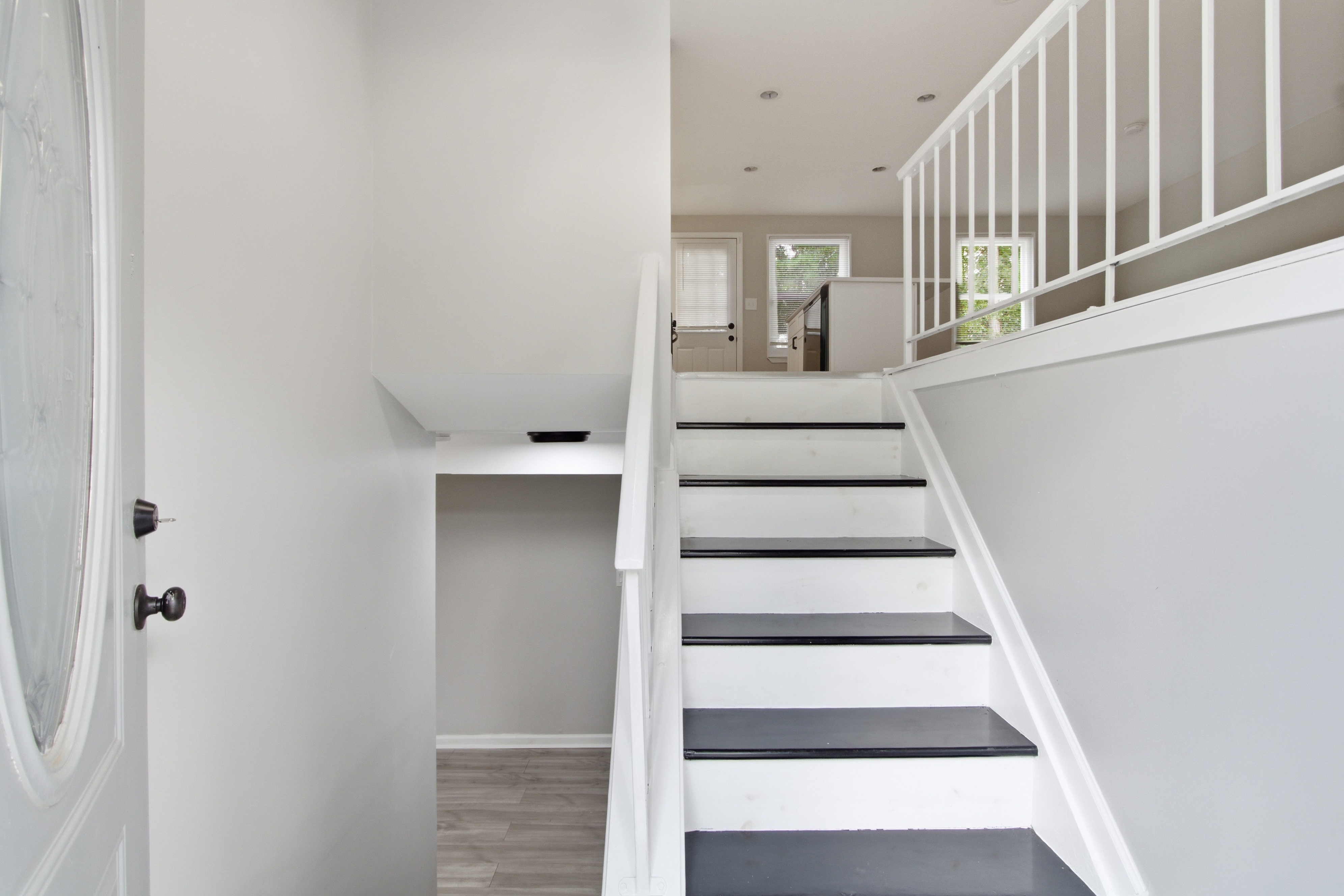 Photo 8 of 30 of 3724 Bramblevine Cir, Lithonia, GA