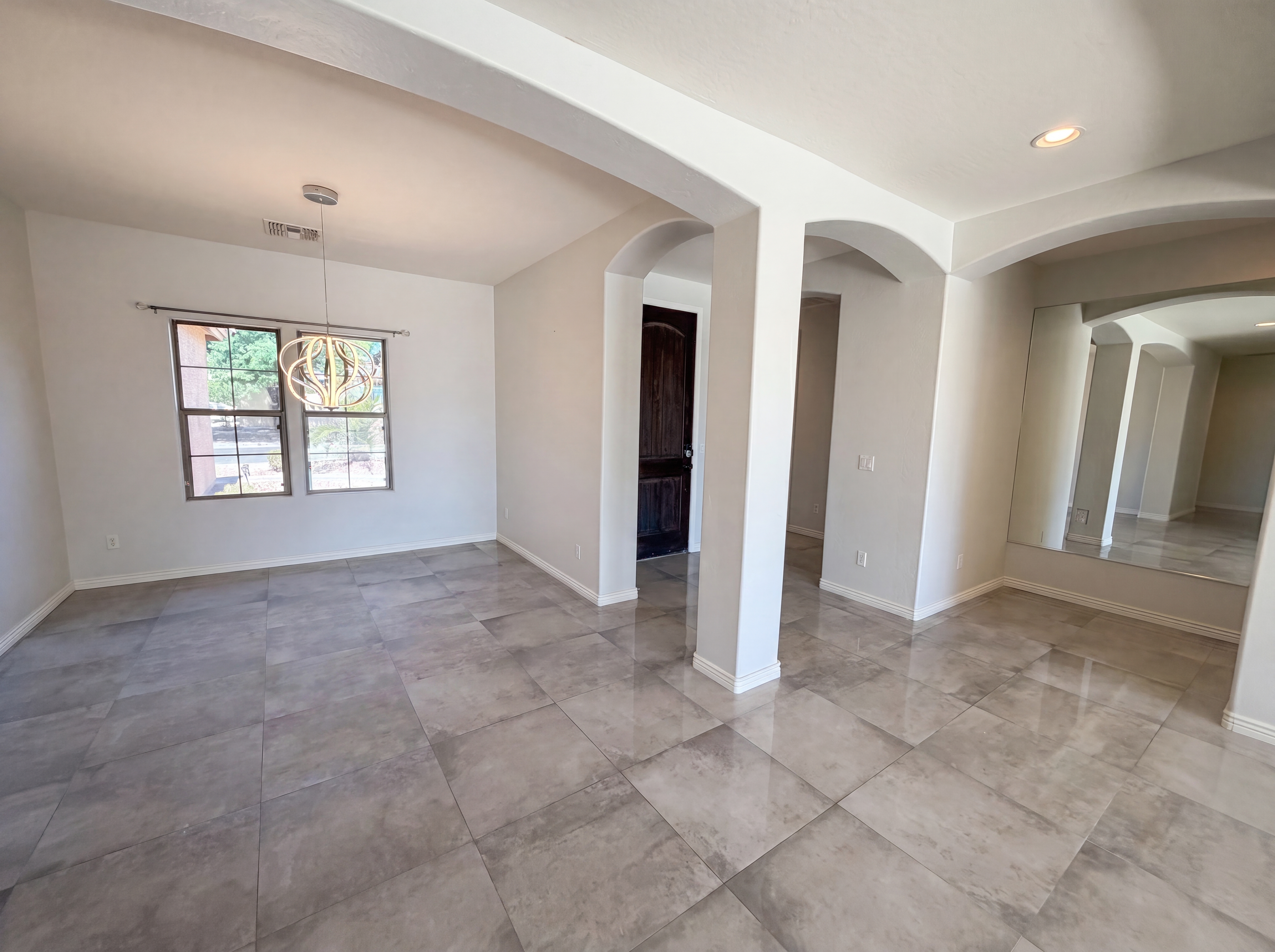 Photo 12 of 35 of 550 S Emerson St, Chandler, AZ