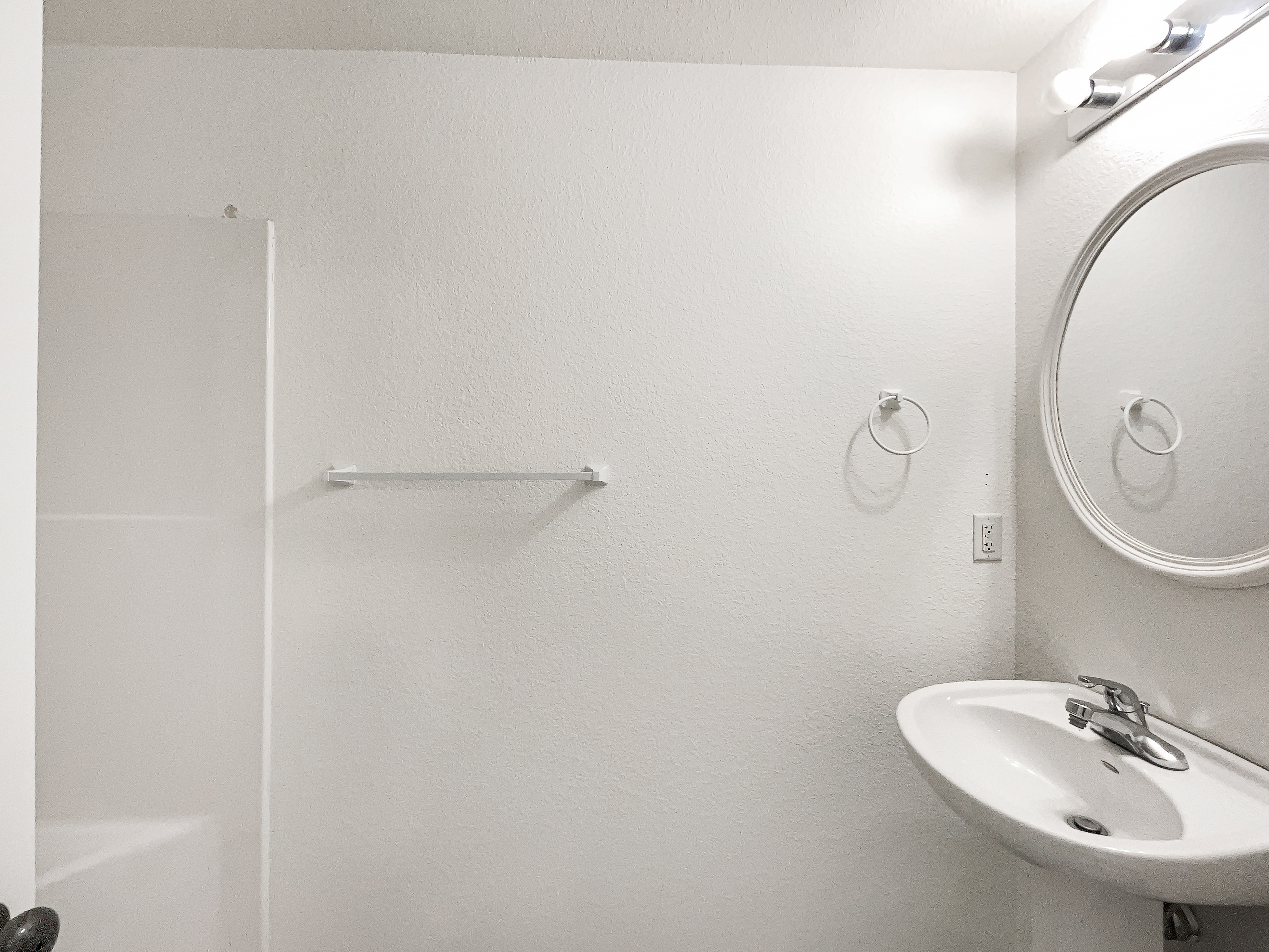 Photo 17 of 22 of 12202 N Highland Ave, Kansas City, MO