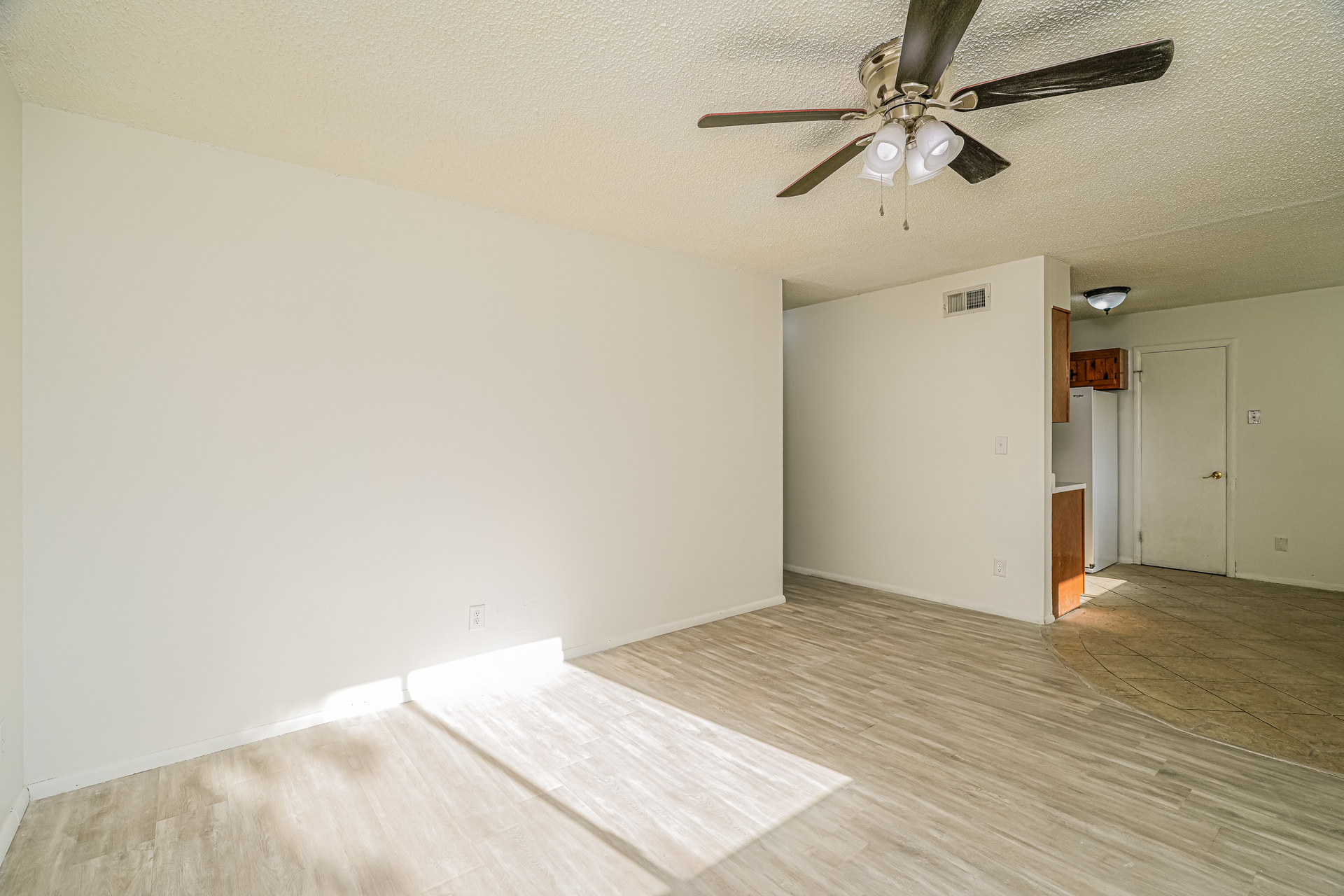 Photo 9 of 21 of 44 S 200th East Ave, Tulsa, OK