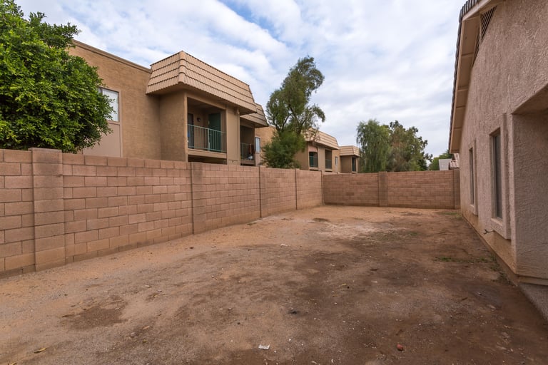 Photo 21 of 21 - 5780 W Freeway Ln, Glendale, AZ 85302