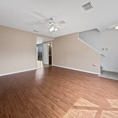 Property photo 3 of 5215 Kenton Stone