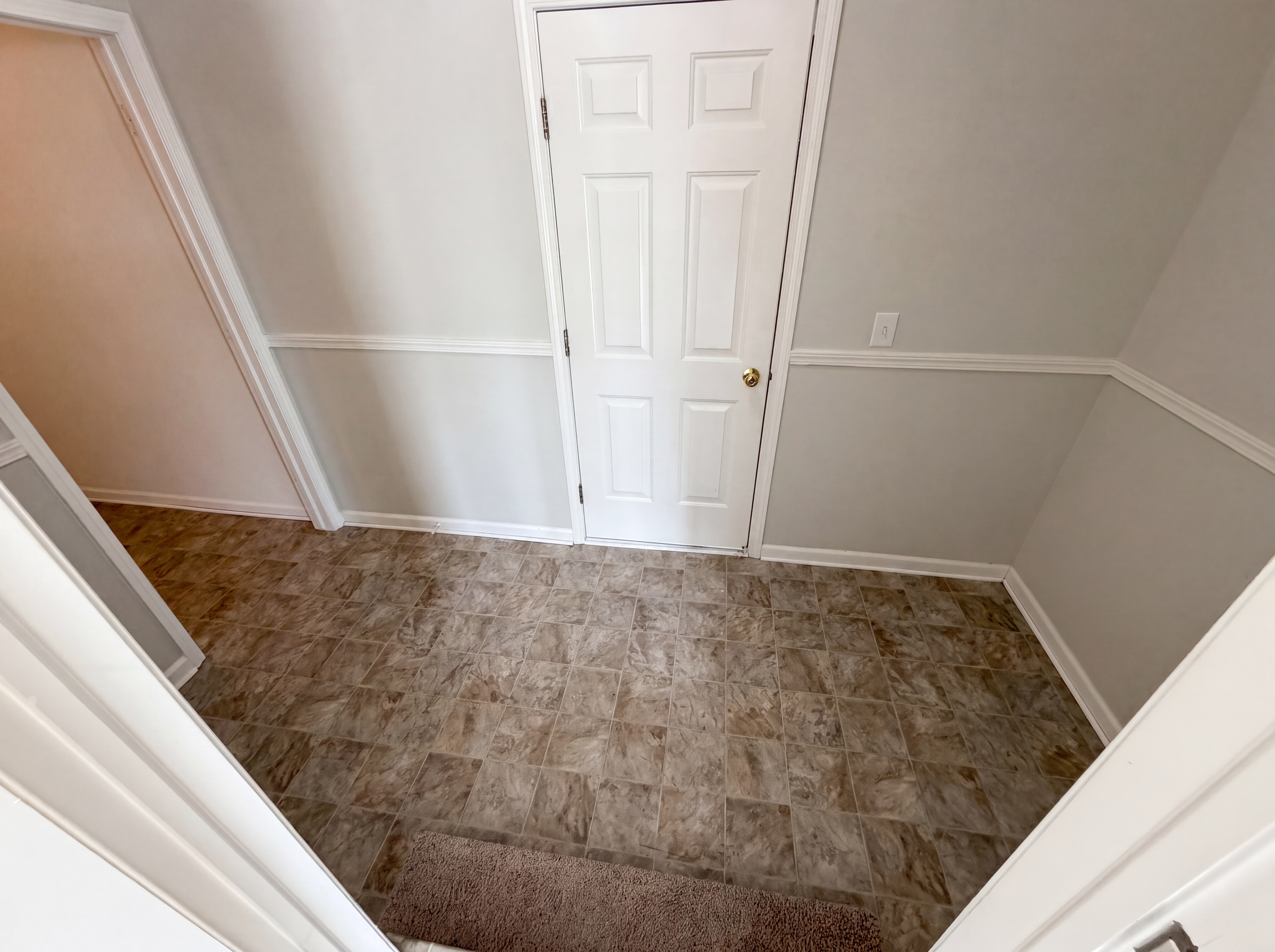 Photo 31 of 44 of 42824 Greystone Dr, Sterling Heights, MI
