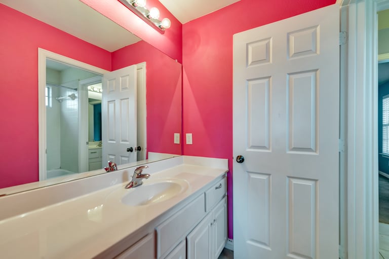 Photo 32 of 39 - 4213 Calloway Dr, Mansfield, TX 76063