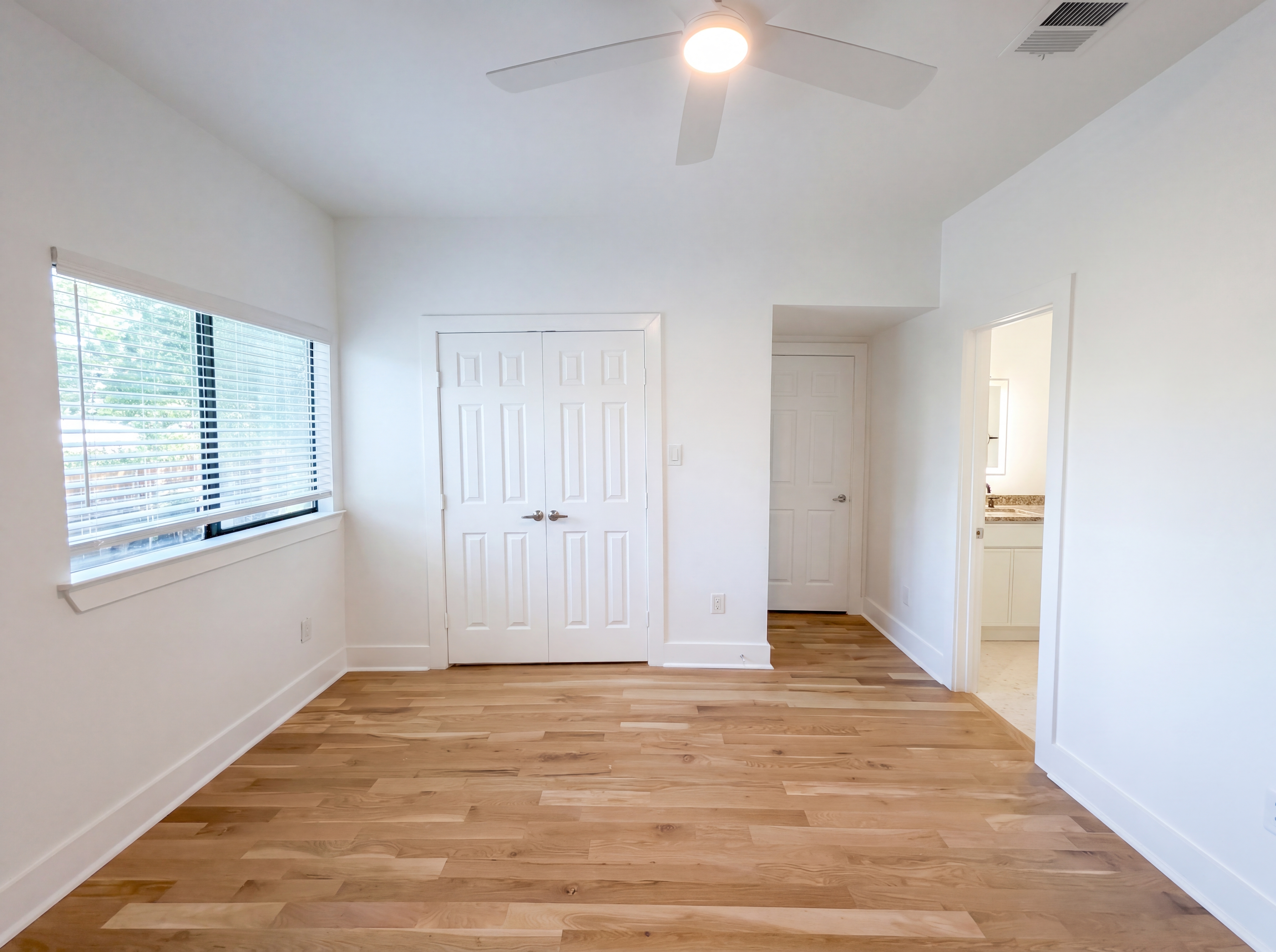 Photo 4 of 26 of 3600 Asaro Pl, Plano, TX