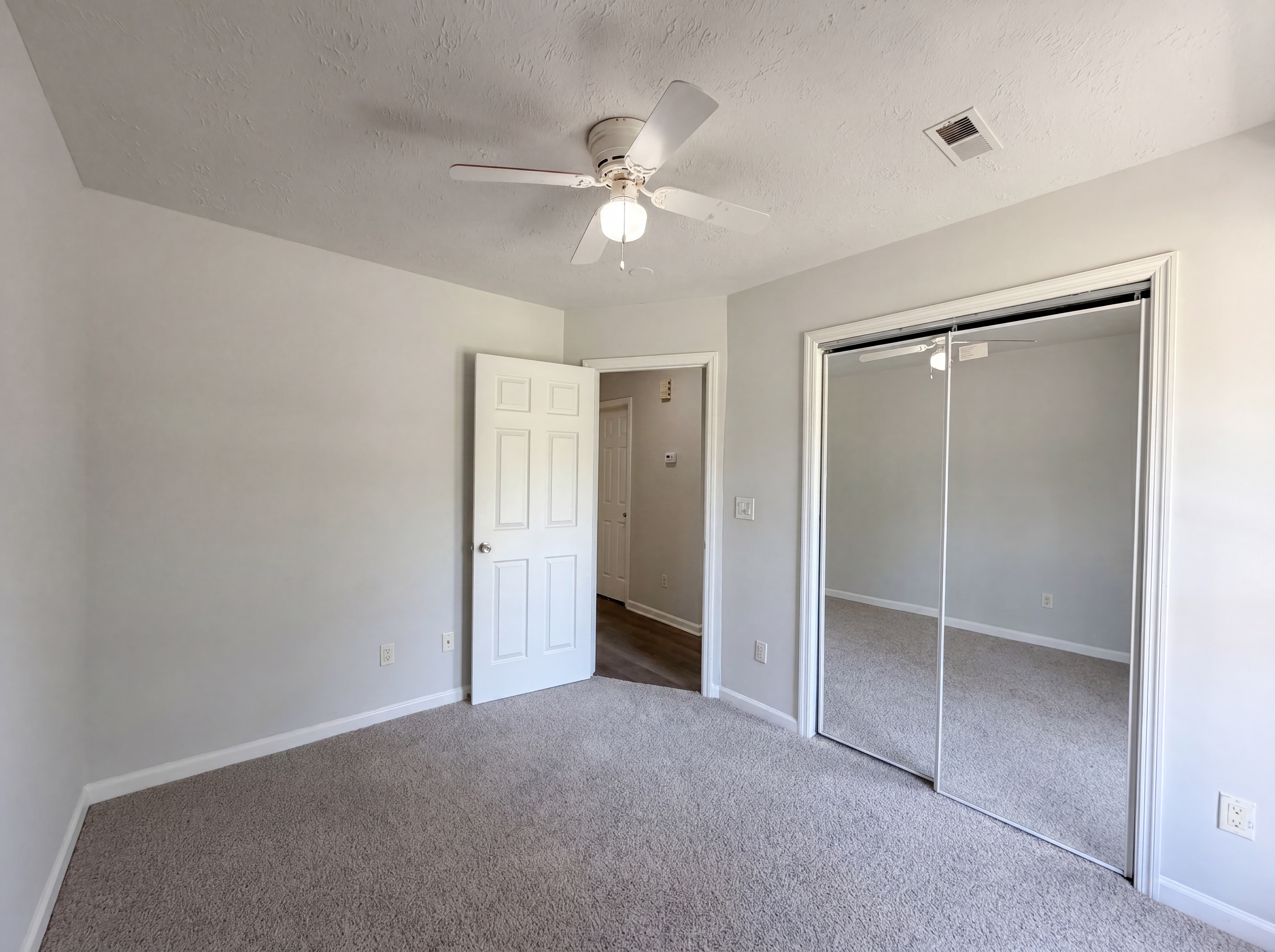Photo 10 of 17 of 2577 Previs Rd, Fayetteville, NC