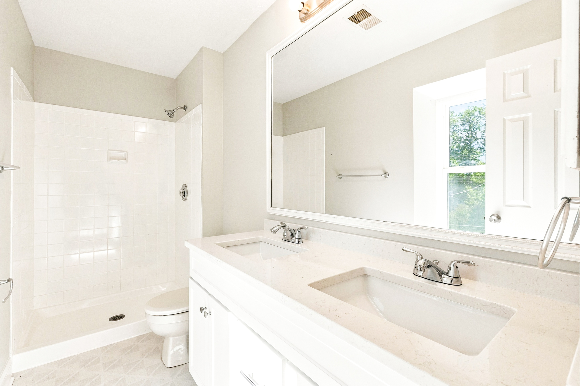 Photo 19 of 30 of 3004 Lusitania Dr, Stafford, VA