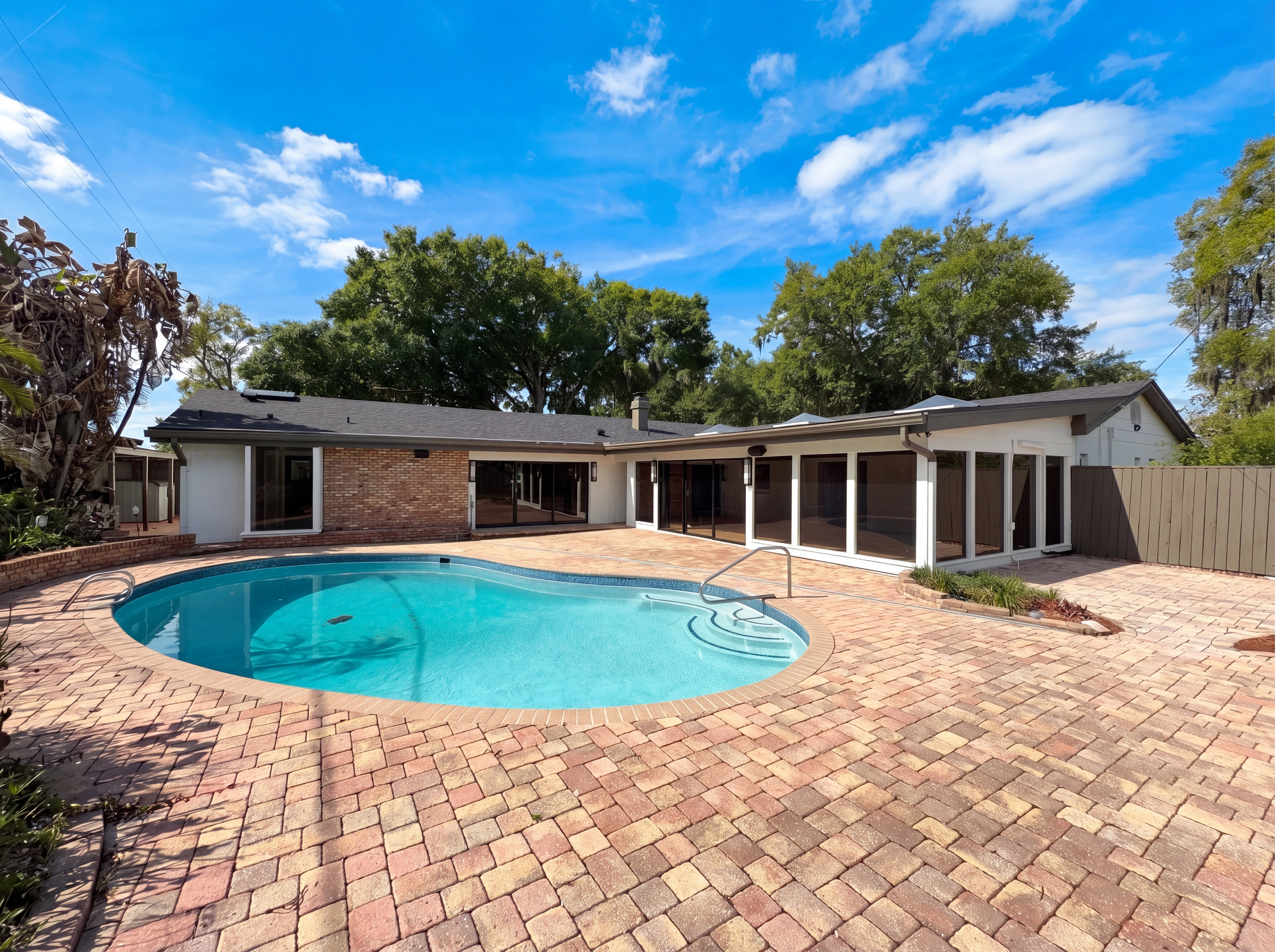 Photo 5 of 38 of 51 Oakleigh Ln, Maitland, FL