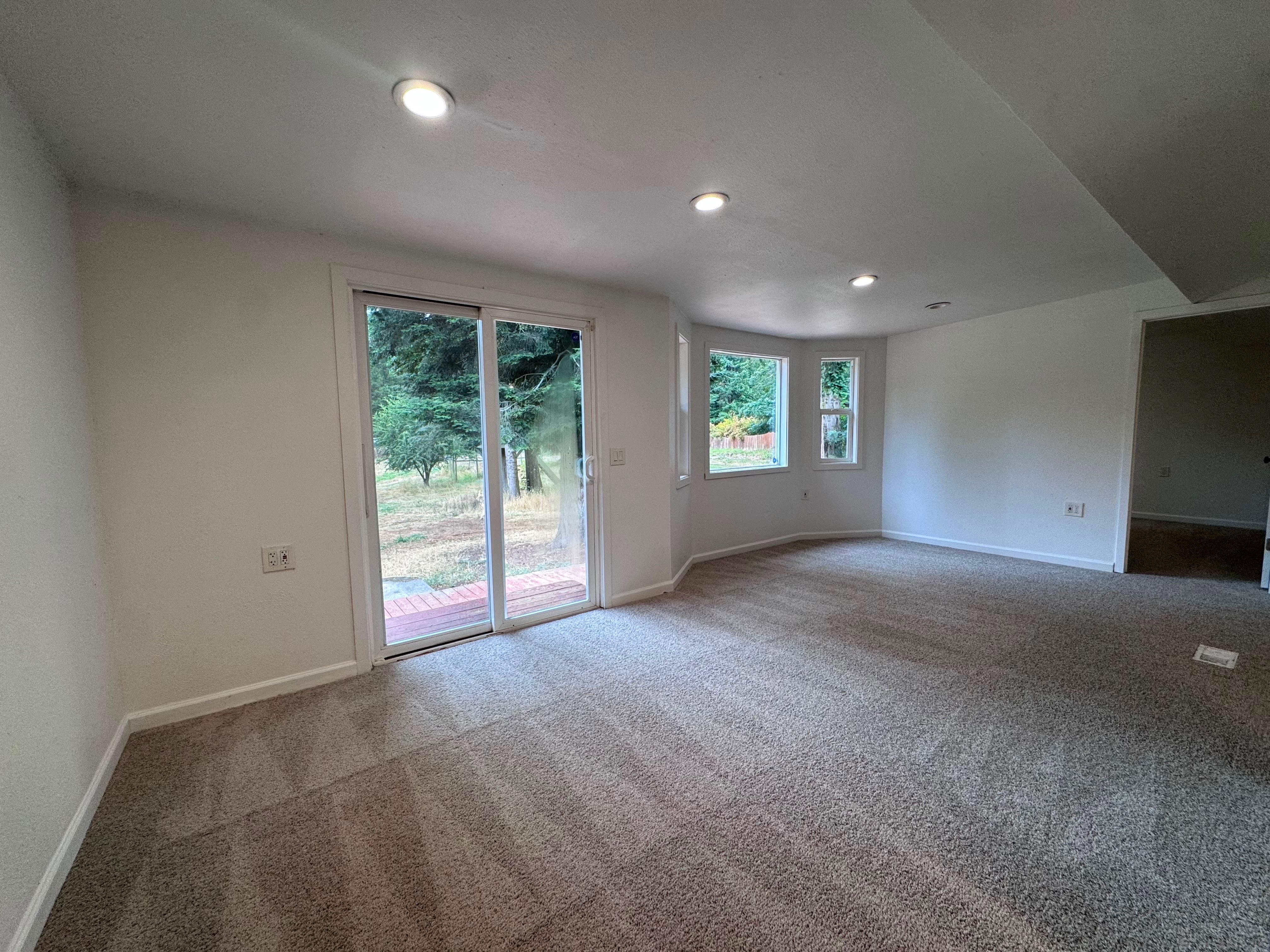 Photo 7 of 19 of 9105 176th St NW, Stanwood, WA