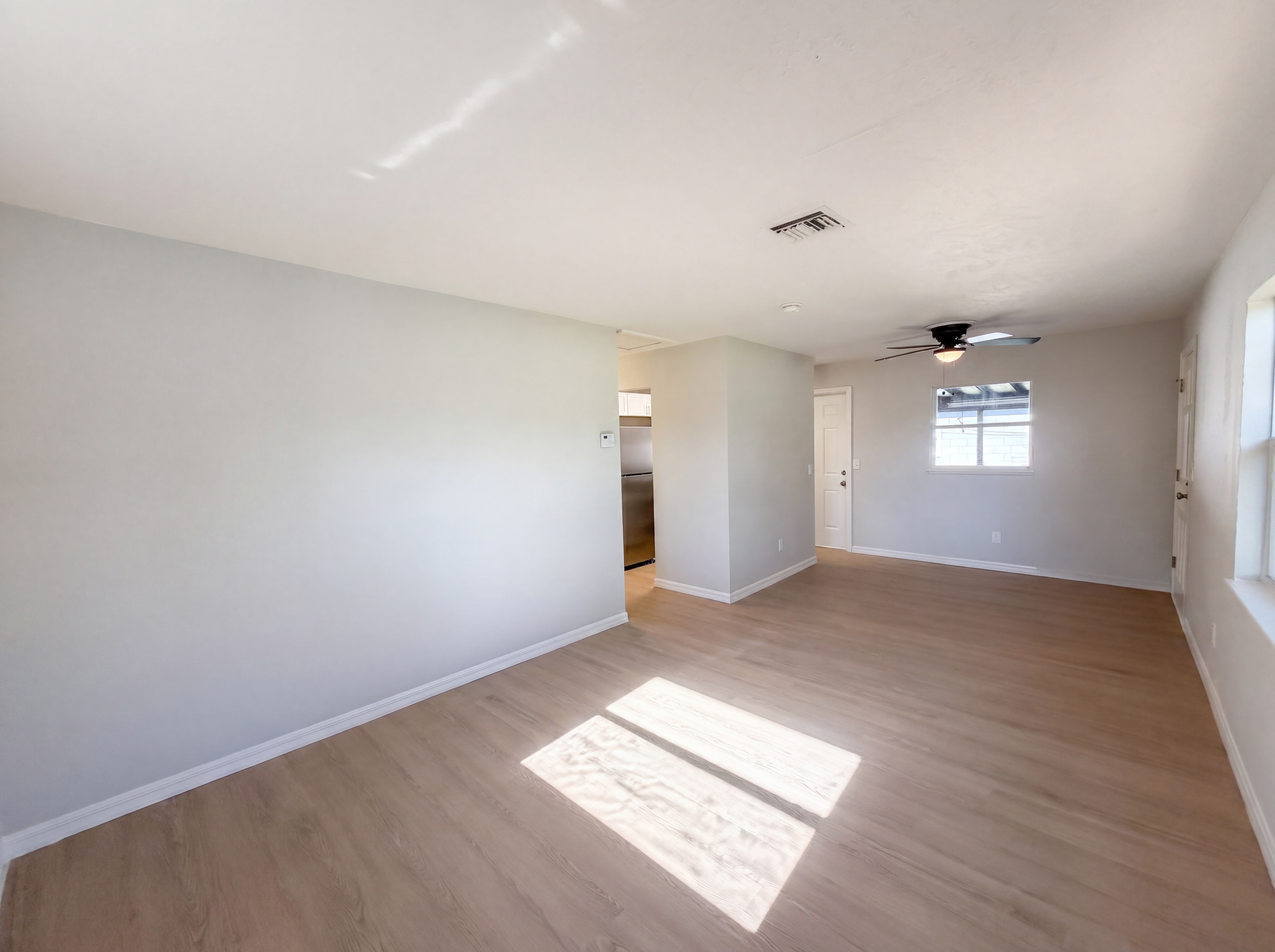 Photo 7 of 18 of 4406 Lenox Blvd, Orlando, FL