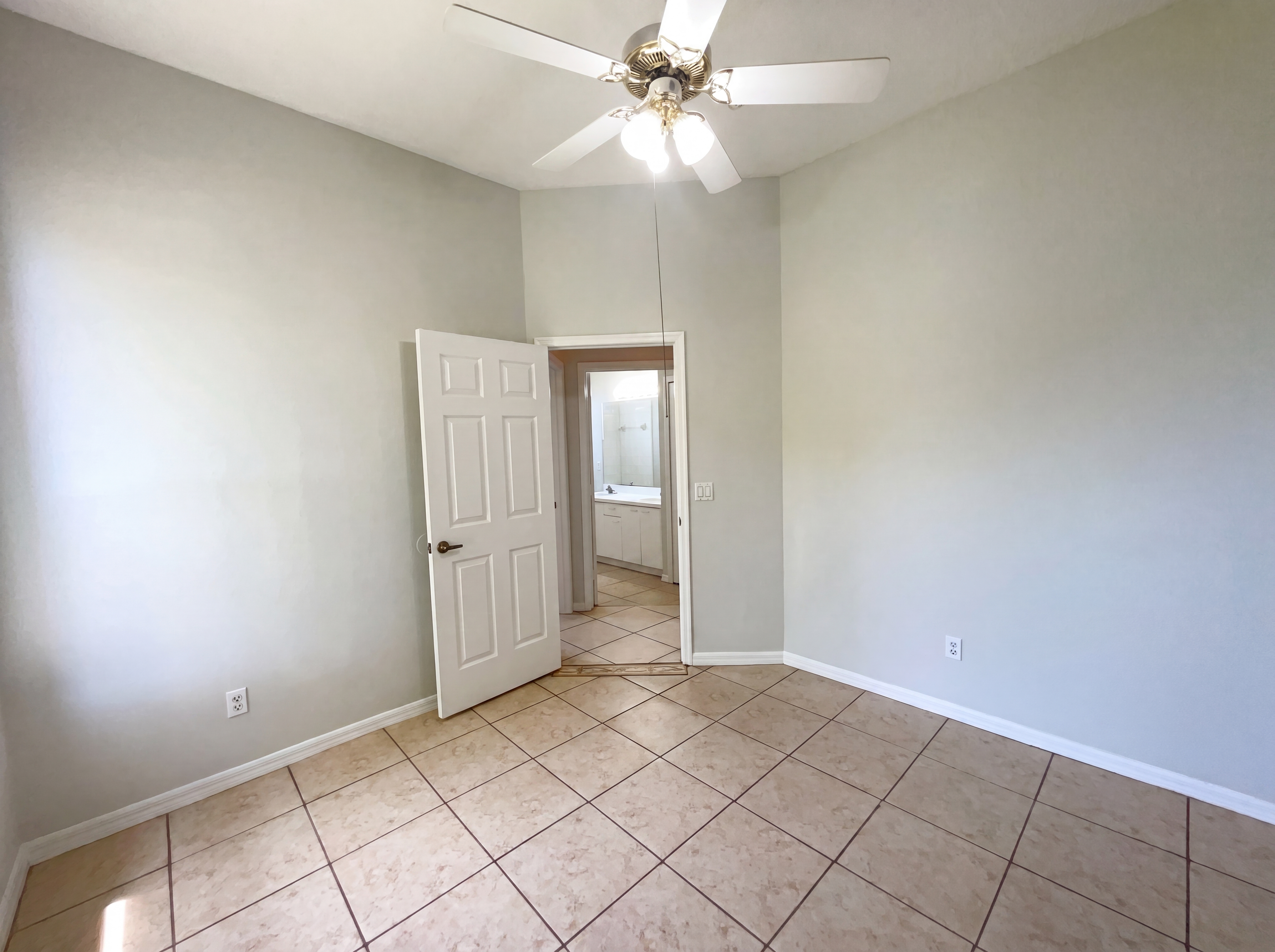 Photo 20 of 35 of 62 Cordona Dr, Kissimmee, FL